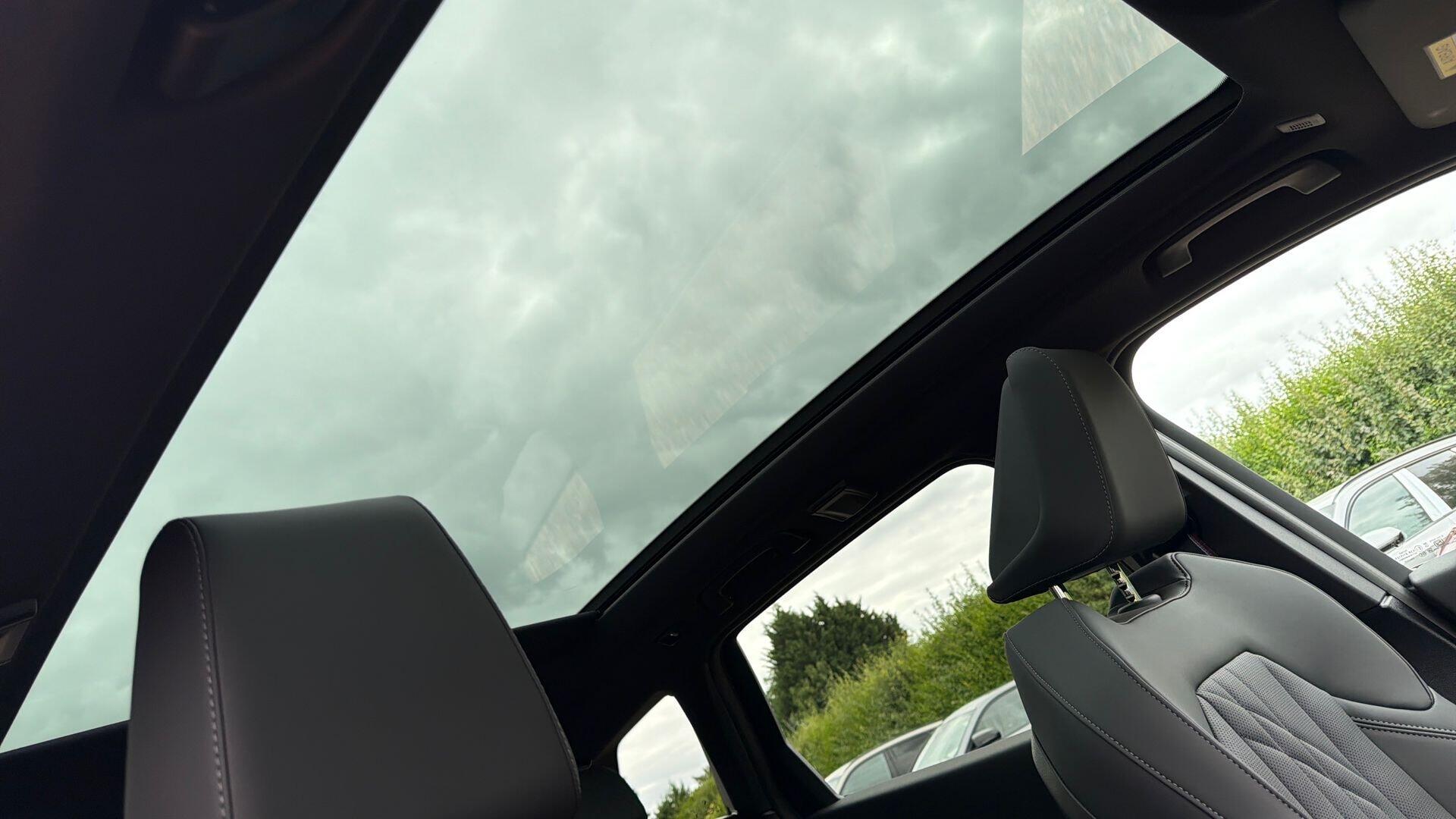 BMW X3 view 22