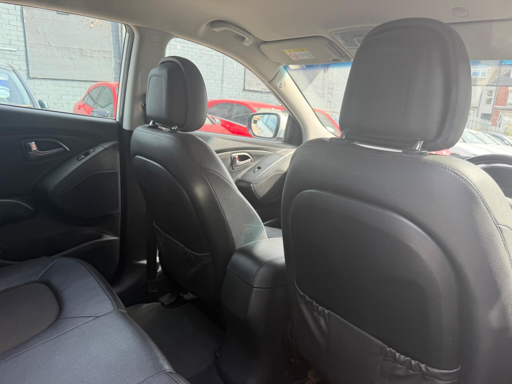 Hyundai ix35 view 21