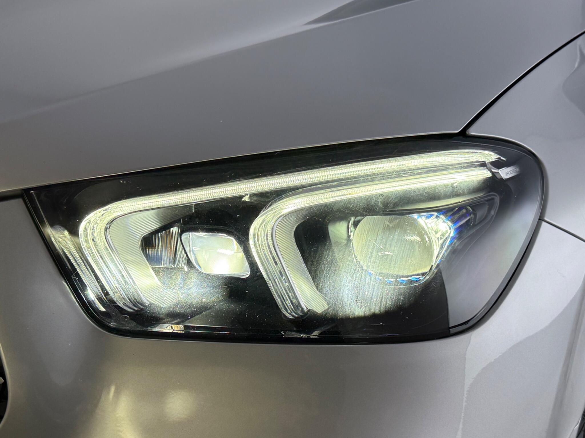 Mercedes-Benz GLE view 12
