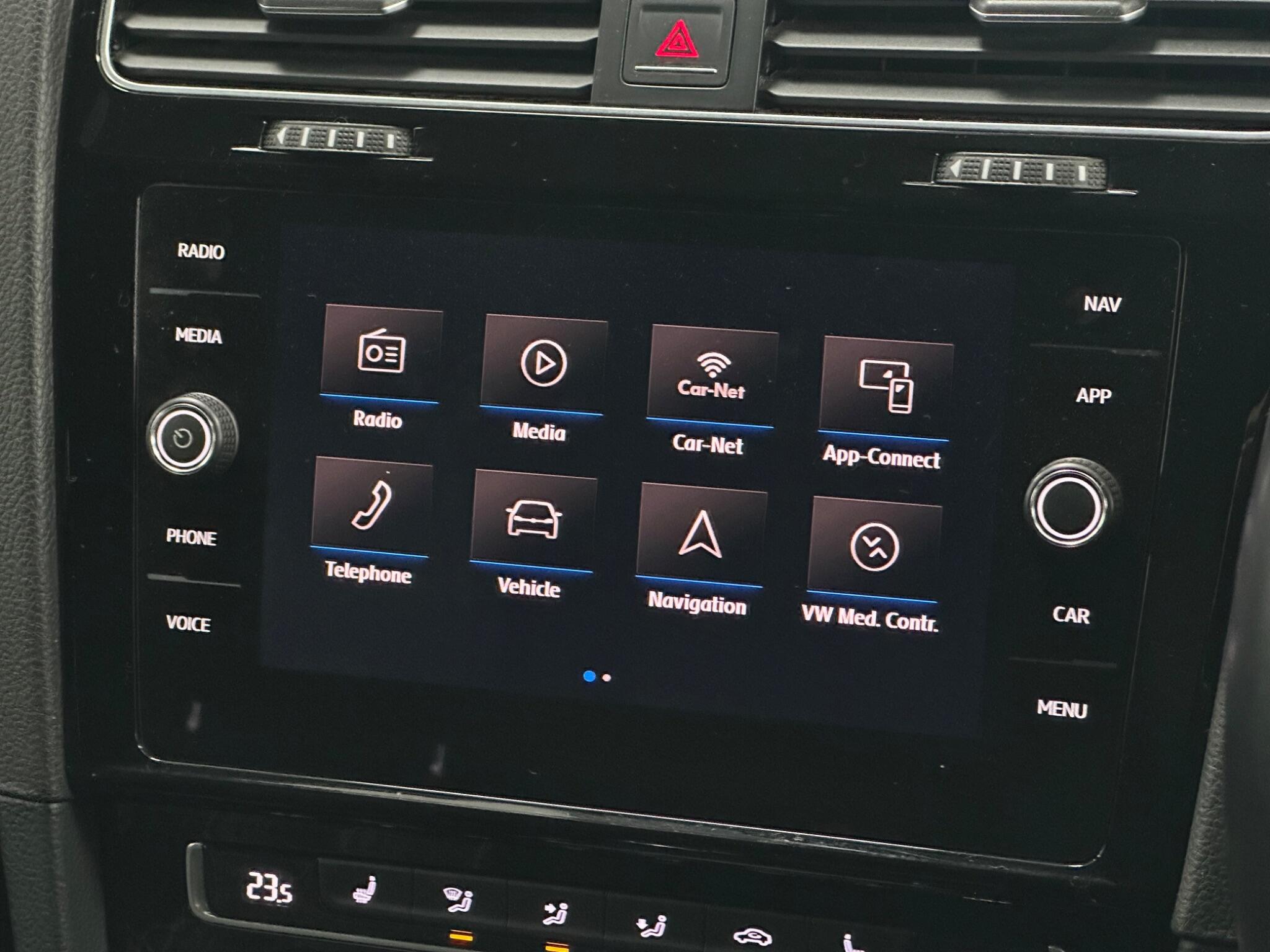 Volkswagen Golf view 31