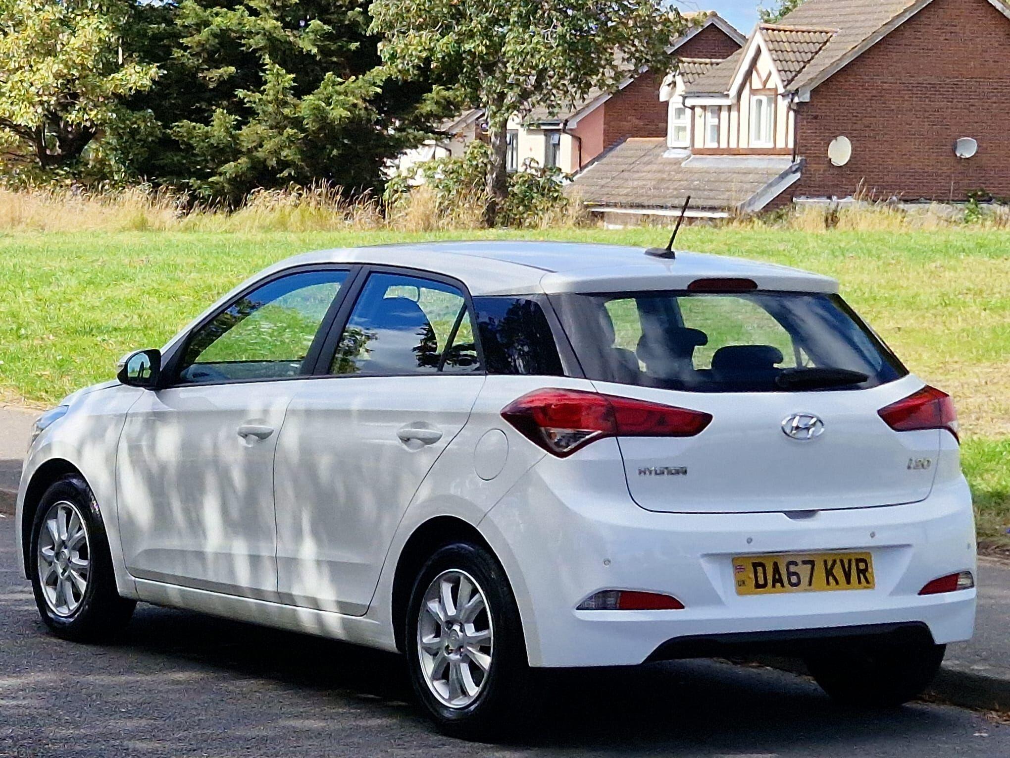 Hyundai I20 view 11