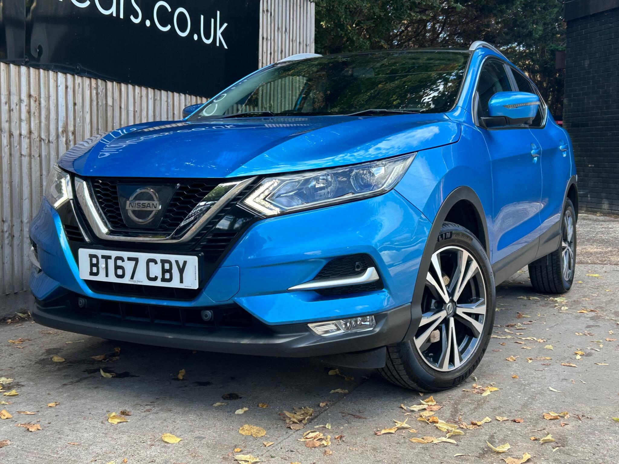 2017 Nissan Qashqai in Blue for sale