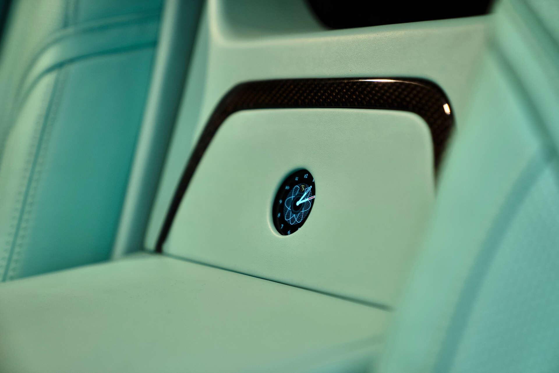 Mercedes-Benz V Class view 37