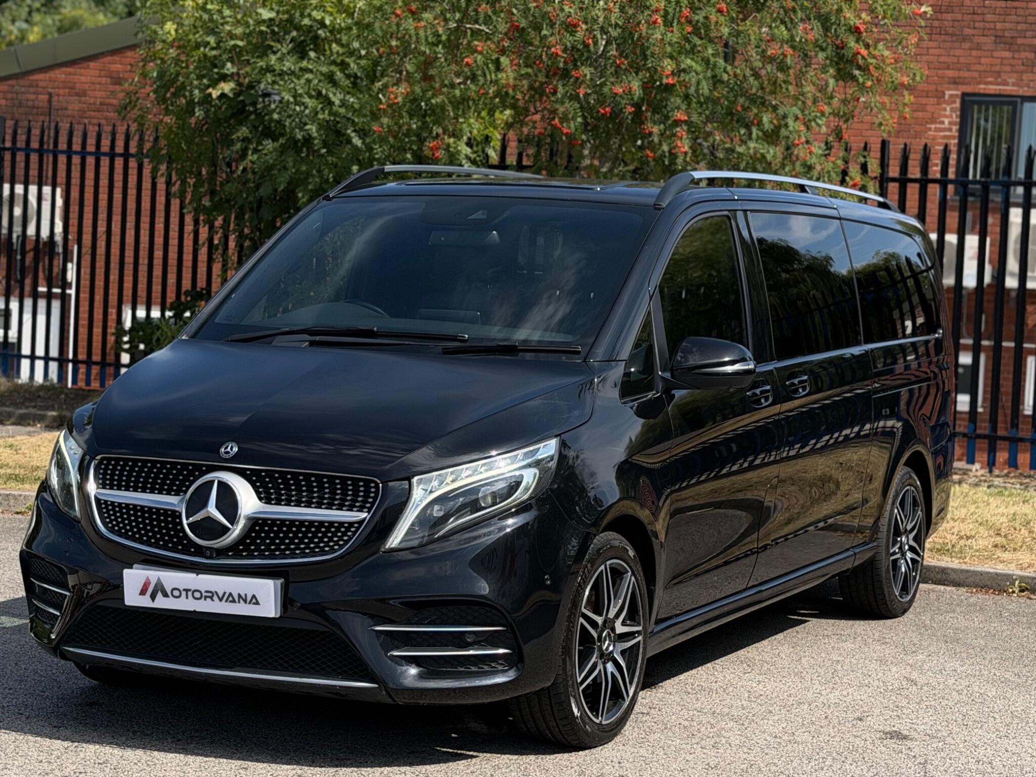 Mercedes-Benz V-Class view 3