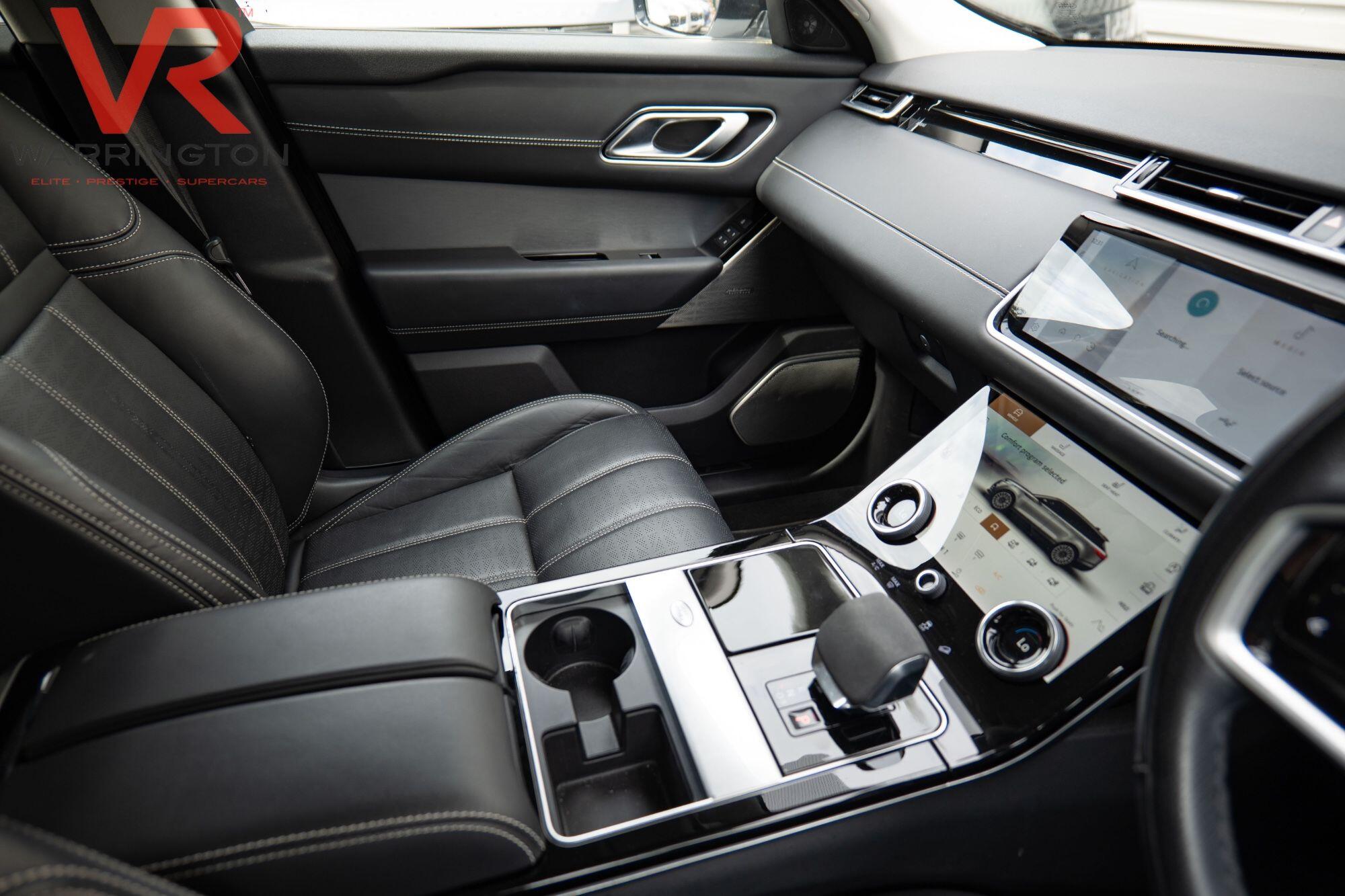 Land Rover Range Rover Velar view 21