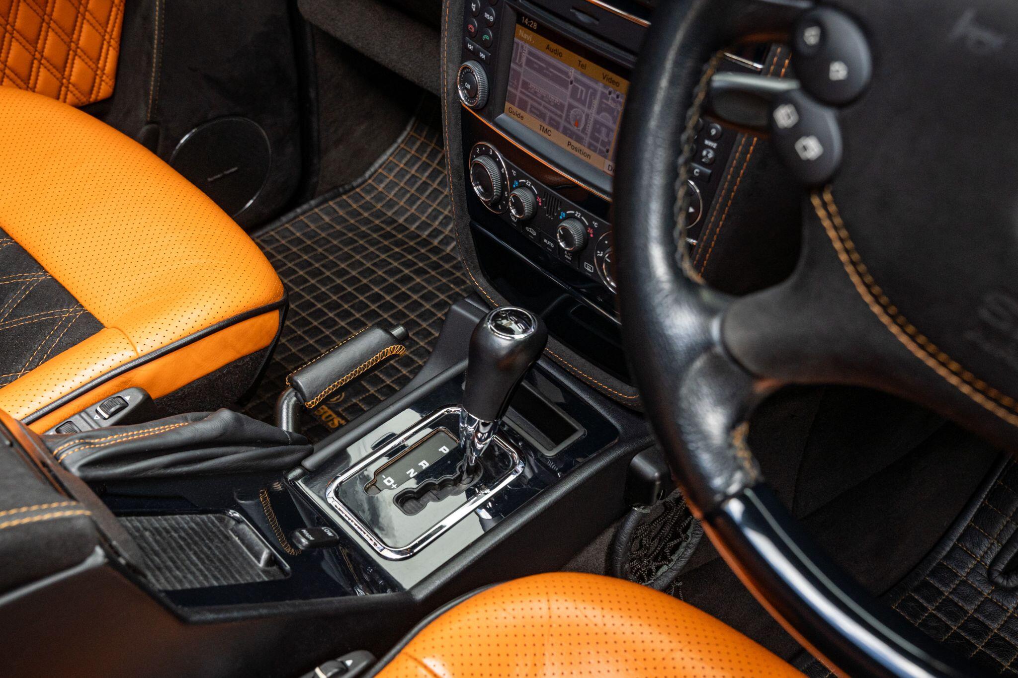 Mercedes-Benz G-Class view 45