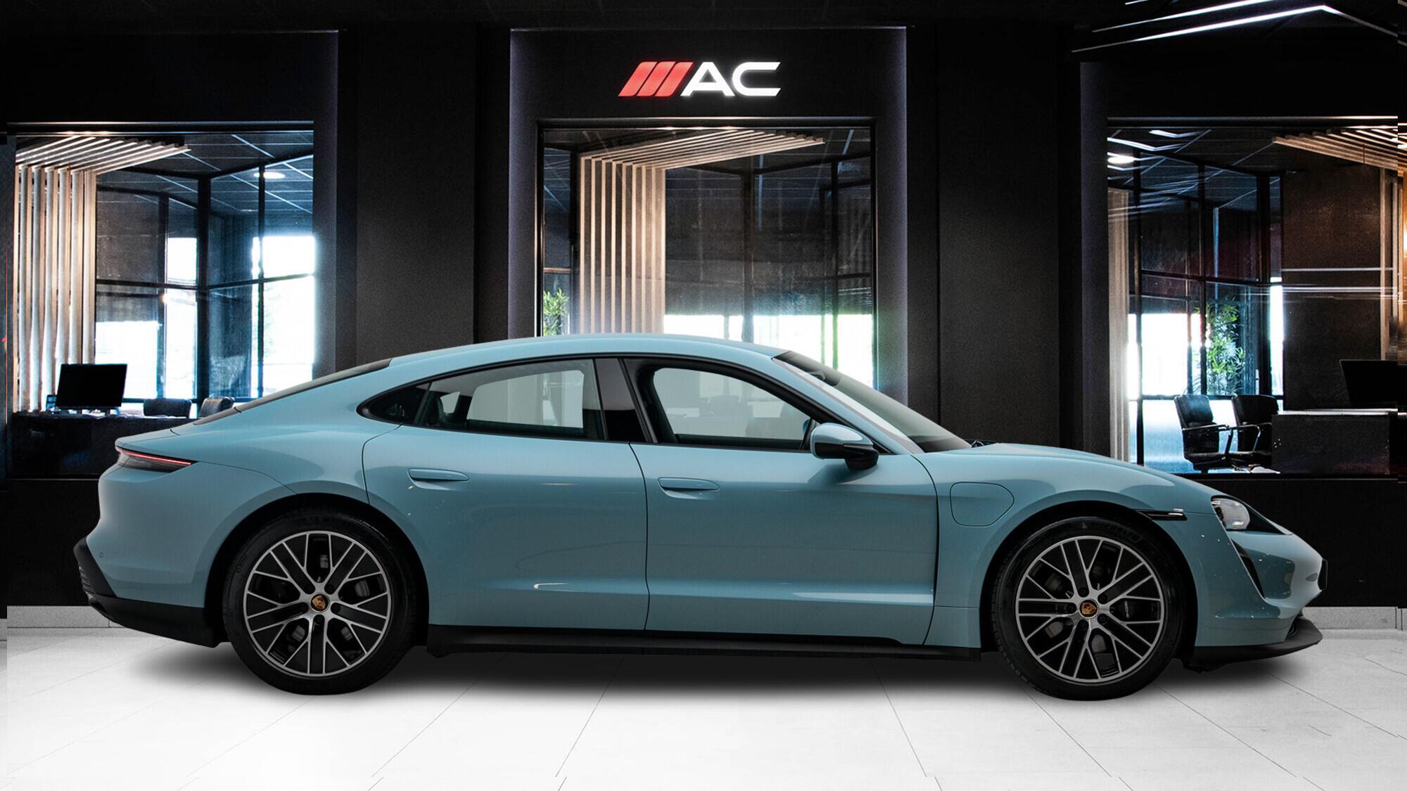 Porsche Taycan view 3