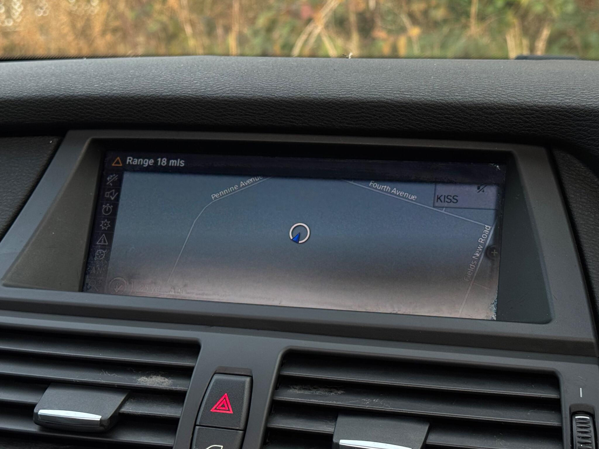 BMW X6 view 46