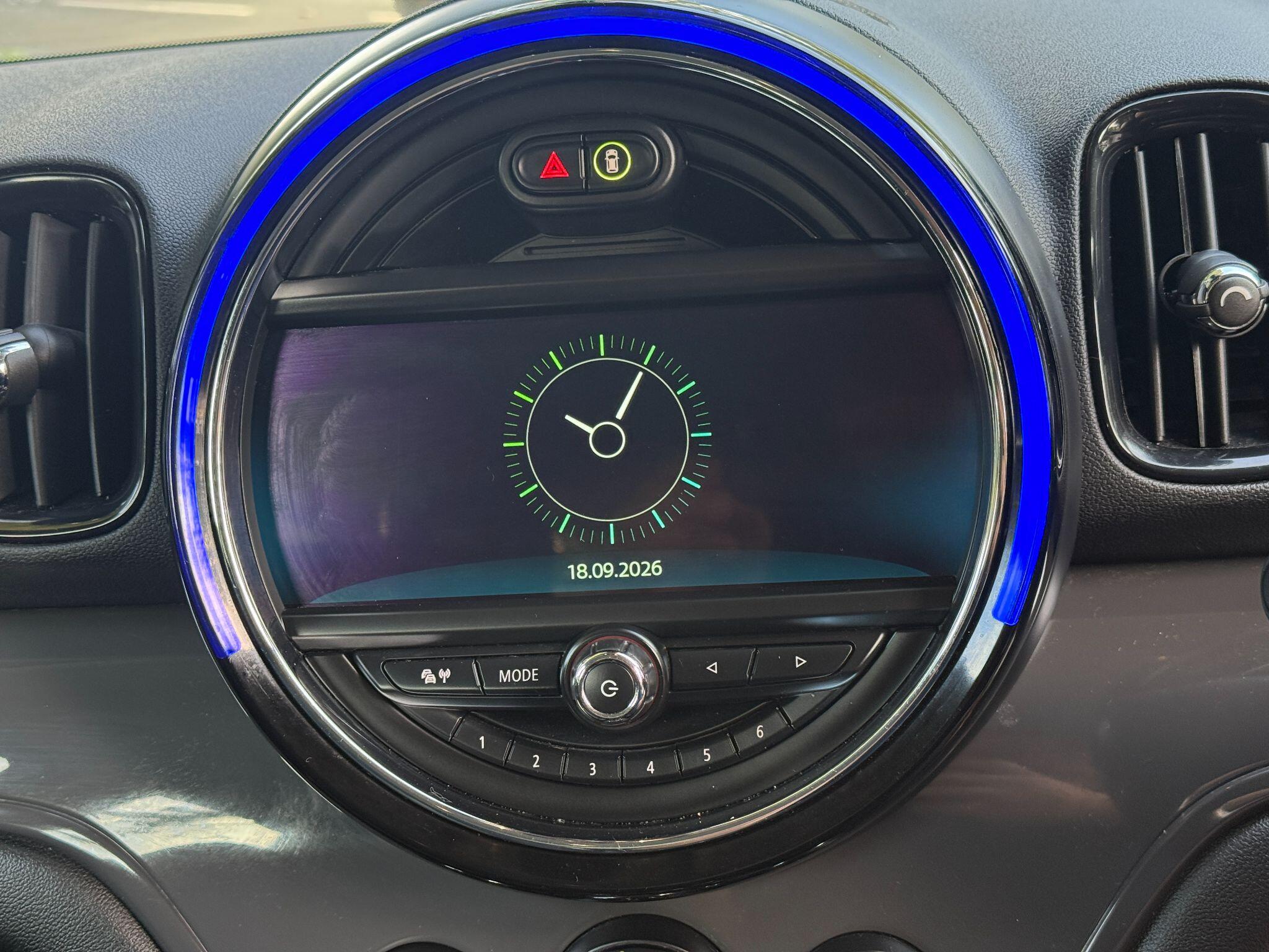 Mini Countryman view 38