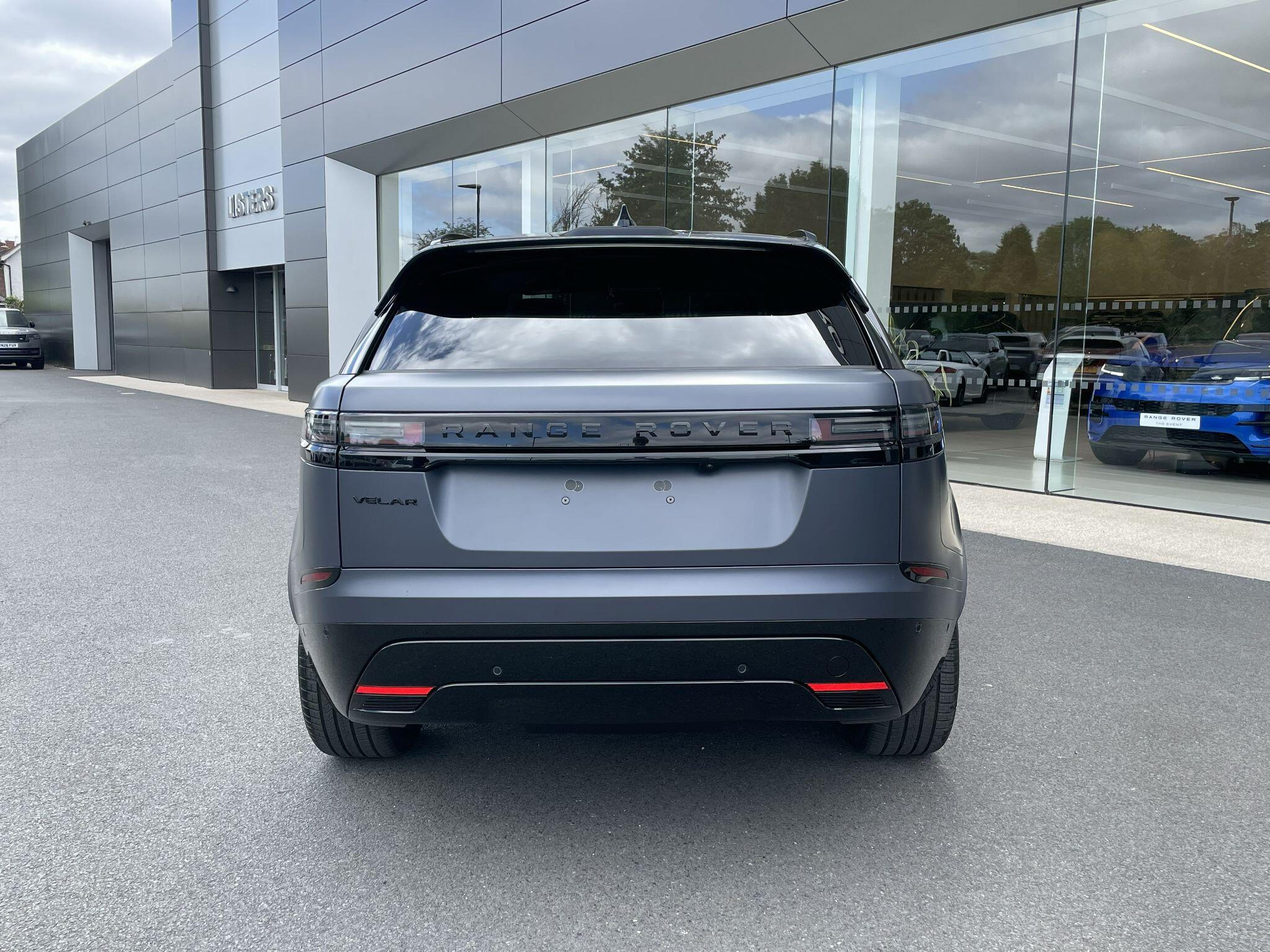 Land Rover Range Rover Velar view 8