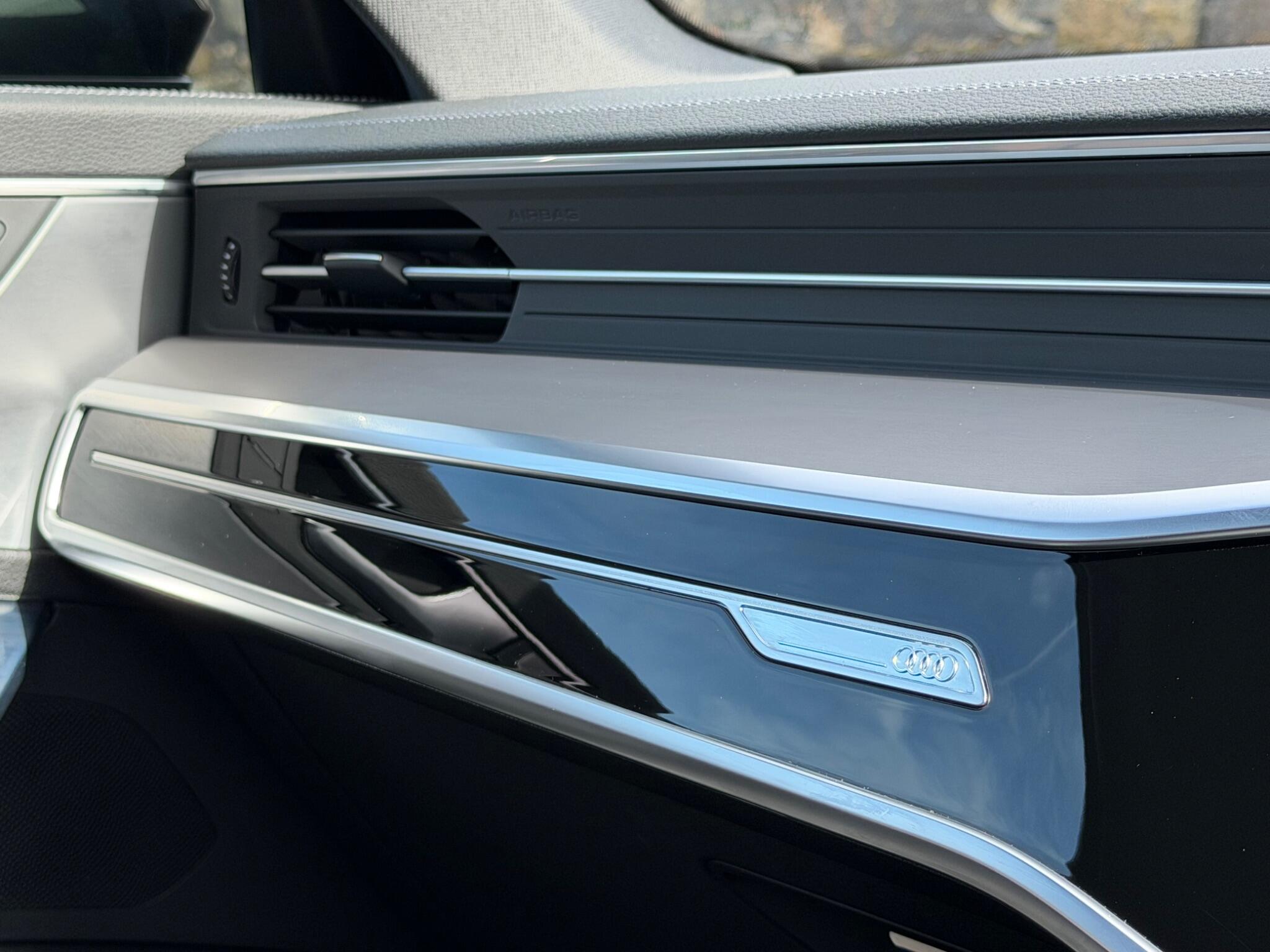 Audi A6 view 57