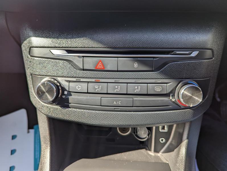 2014 Peugeot 308 1.6 THP Access Euro 5 5dr • 46,823 miles image 29