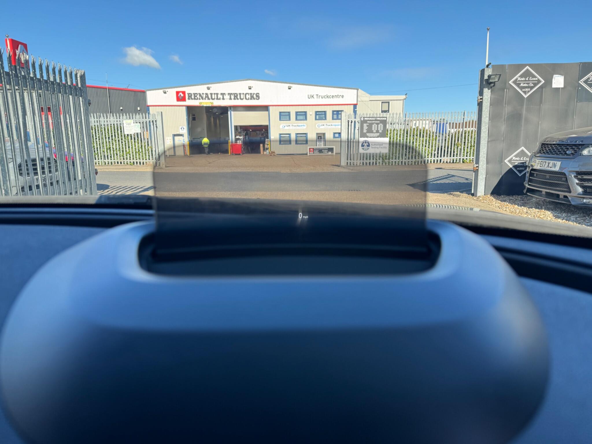 Mini Clubman view 53