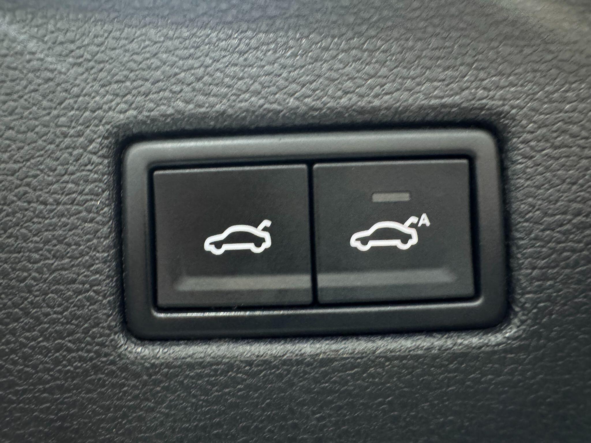 Volkswagen Tiguan view 64