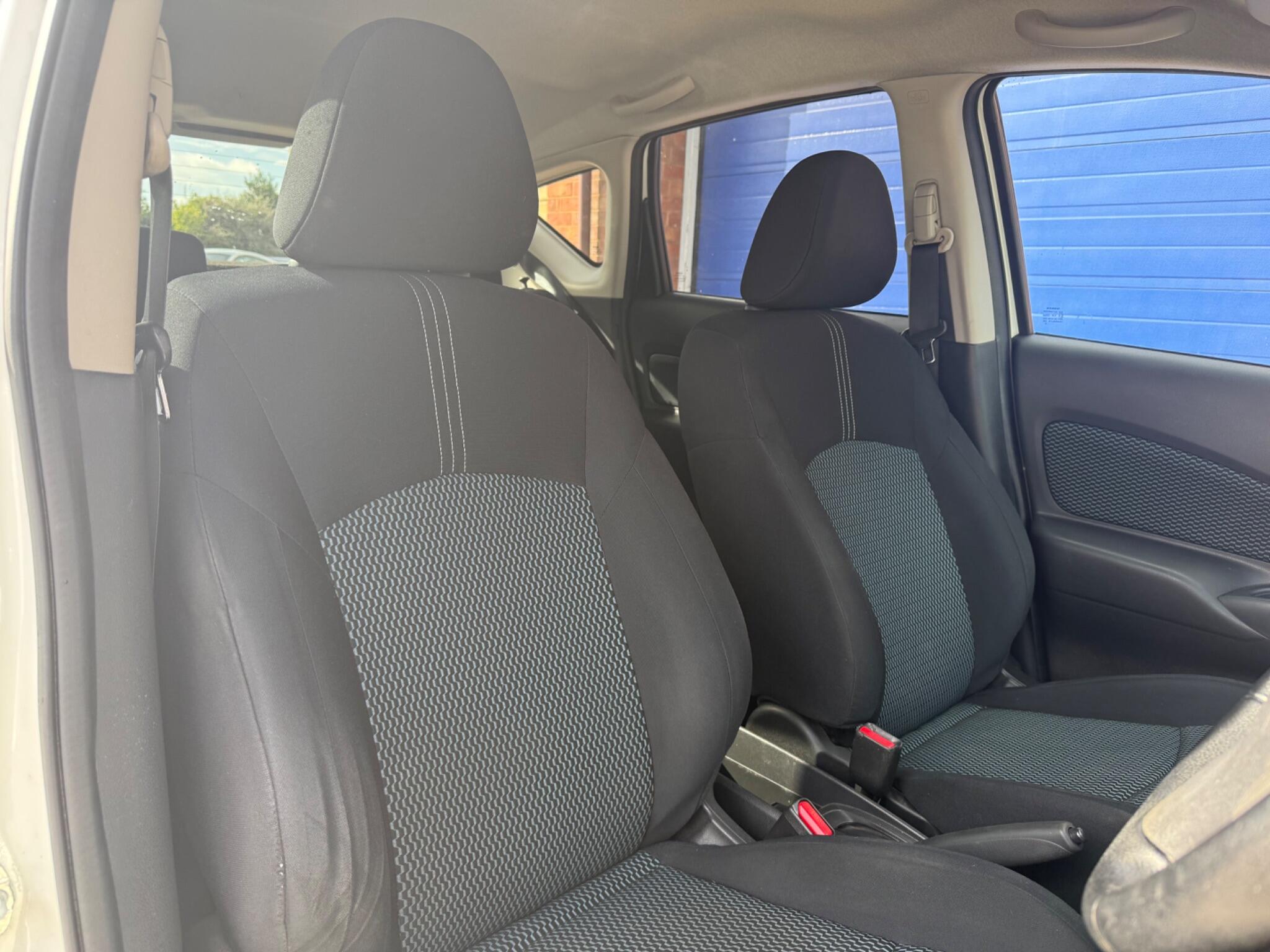 Nissan Note view 5