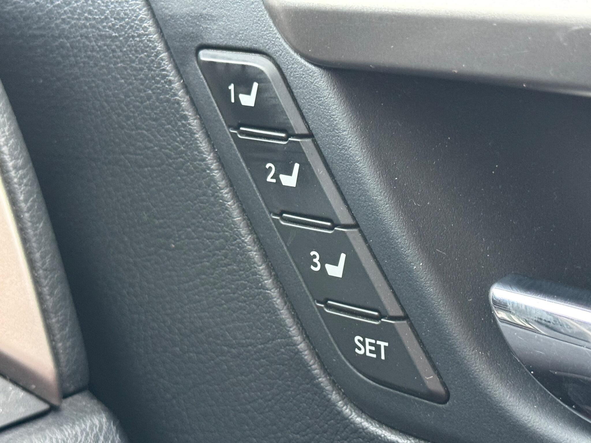 Lexus RX view 39