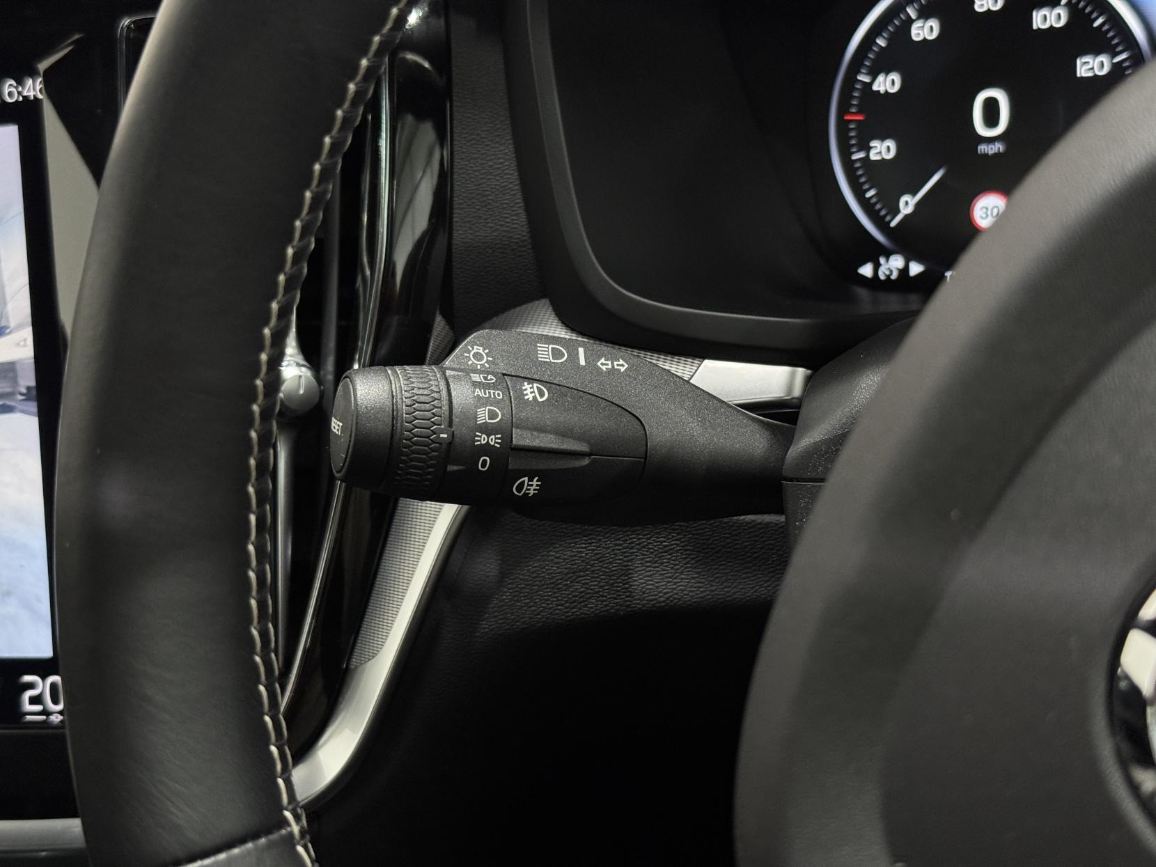 Volvo S60 view 40
