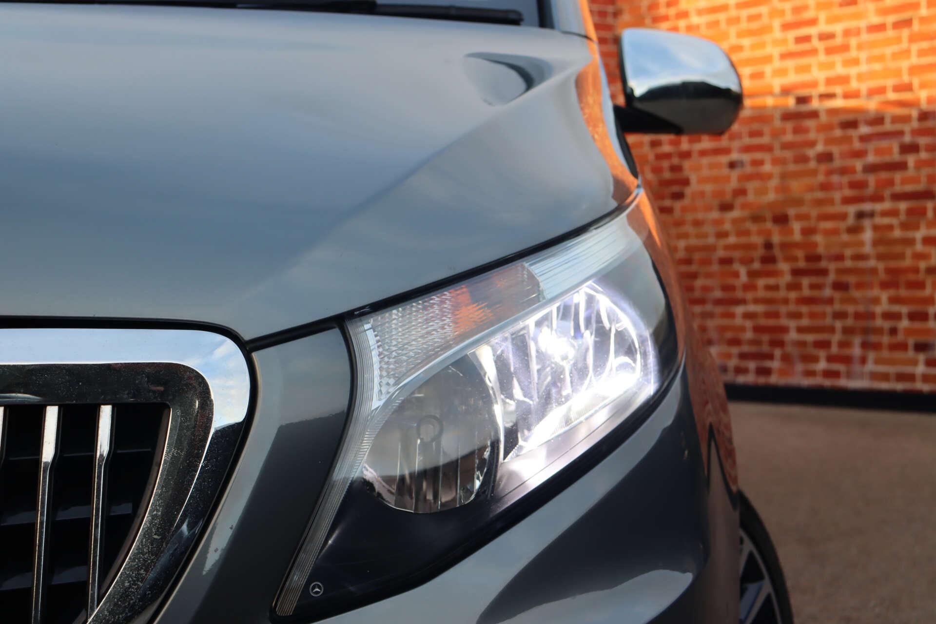 Mercedes-Benz Vito view 7