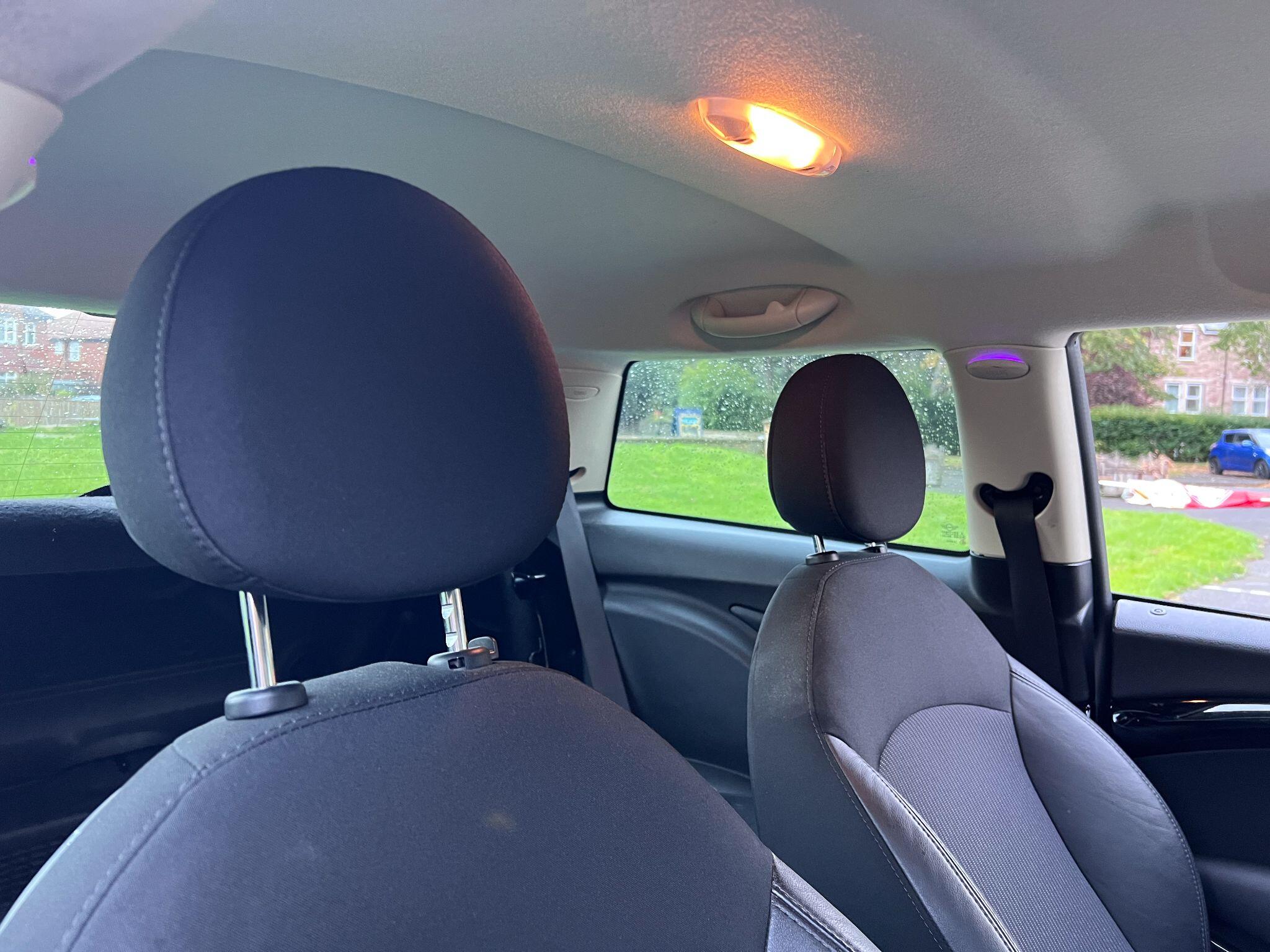 MINI Hatch view 11