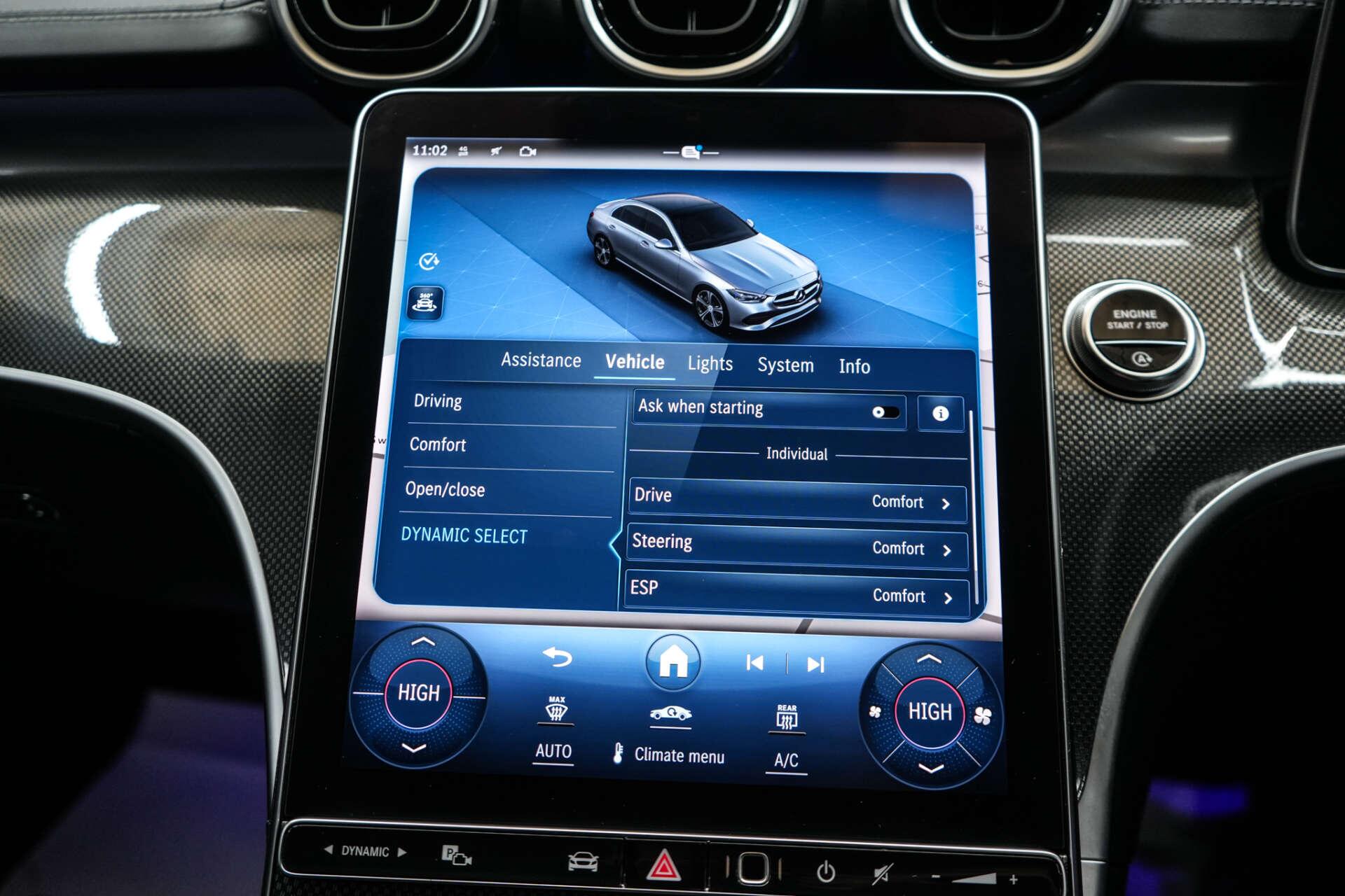 Mercedes-Benz C-Class view 30
