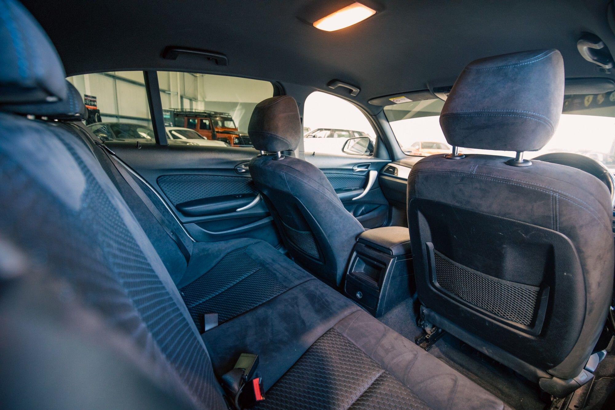 BMW 1 Series view 7