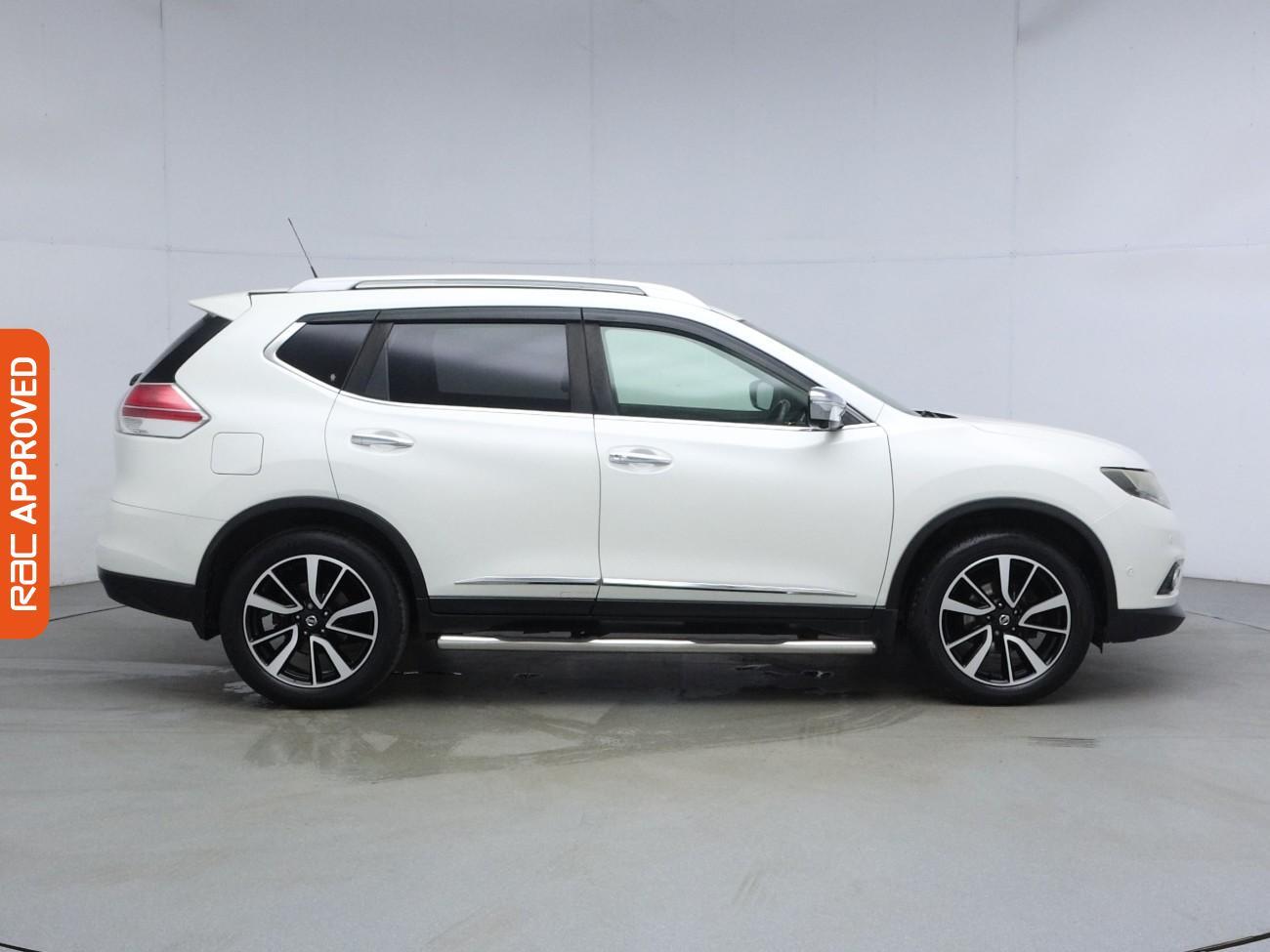 Nissan X-Trail view 6