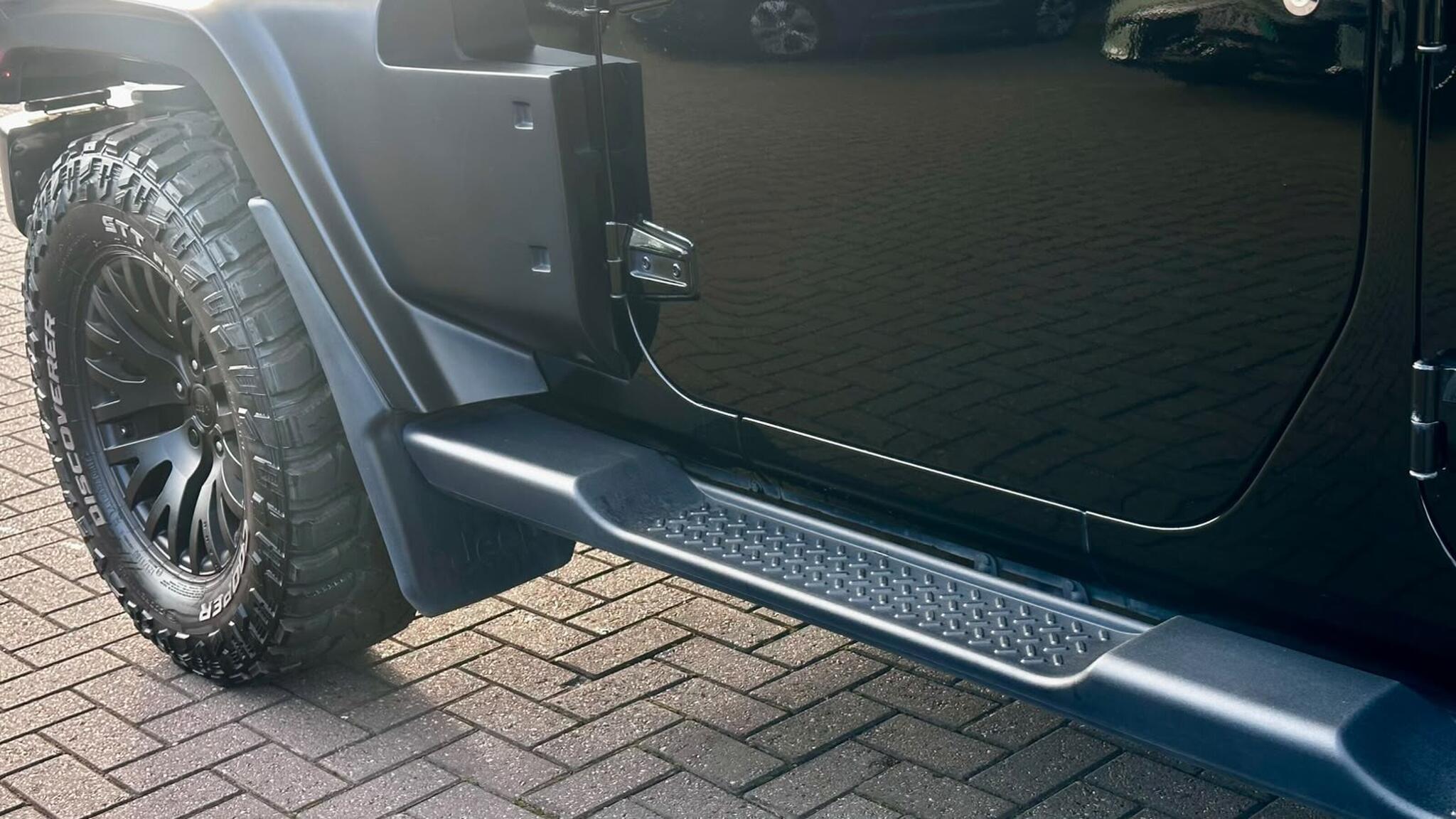 Jeep Wrangler view 17