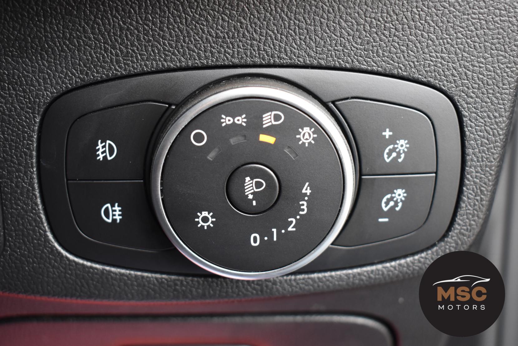 Ford Focus view 30