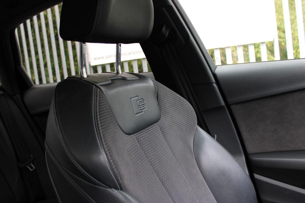 Audi A4 view 30