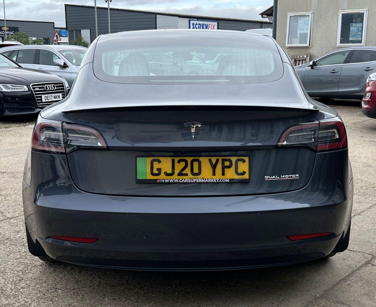 Tesla Model 3 view 7