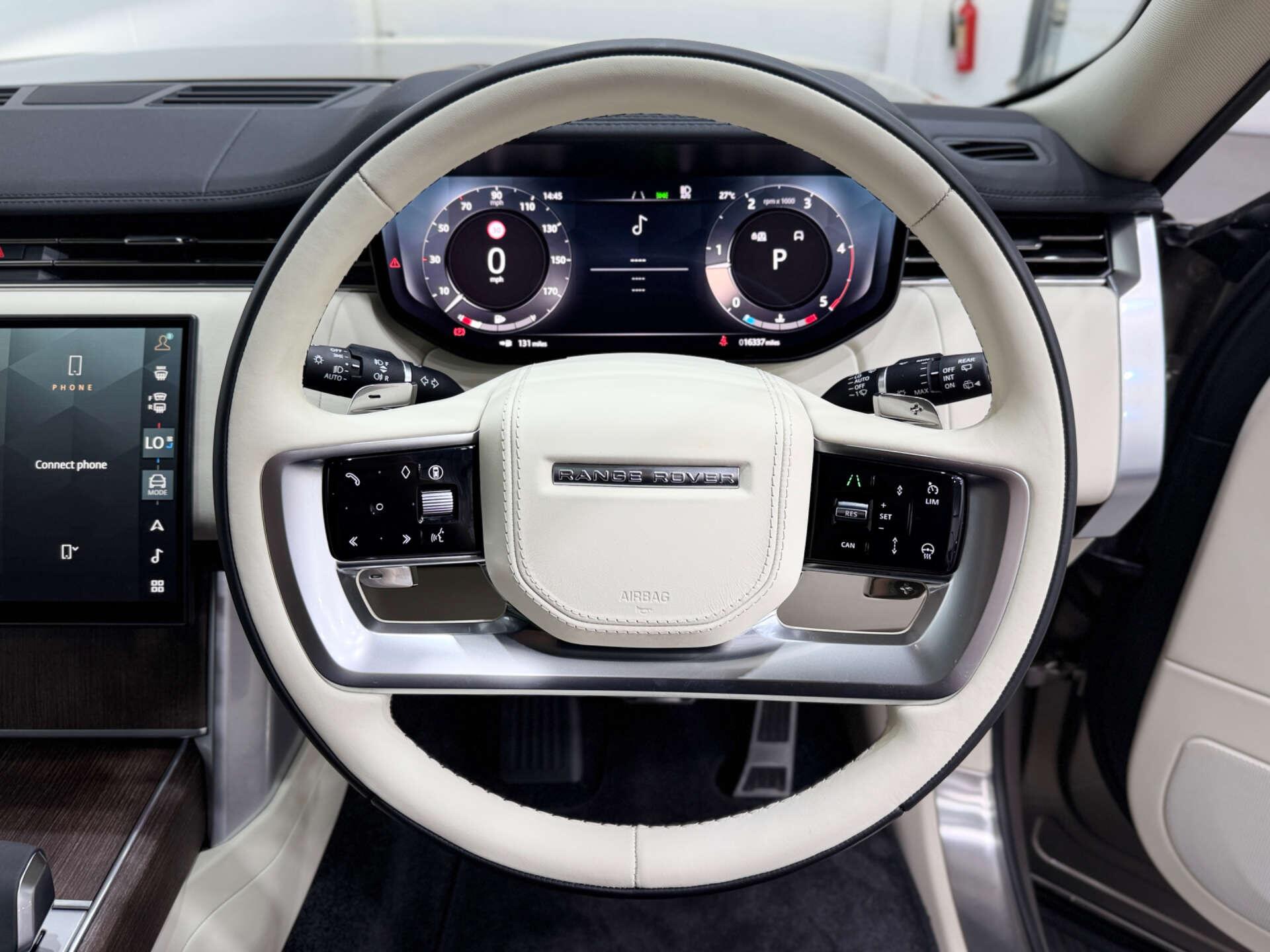 Land Rover Range Rover view 22