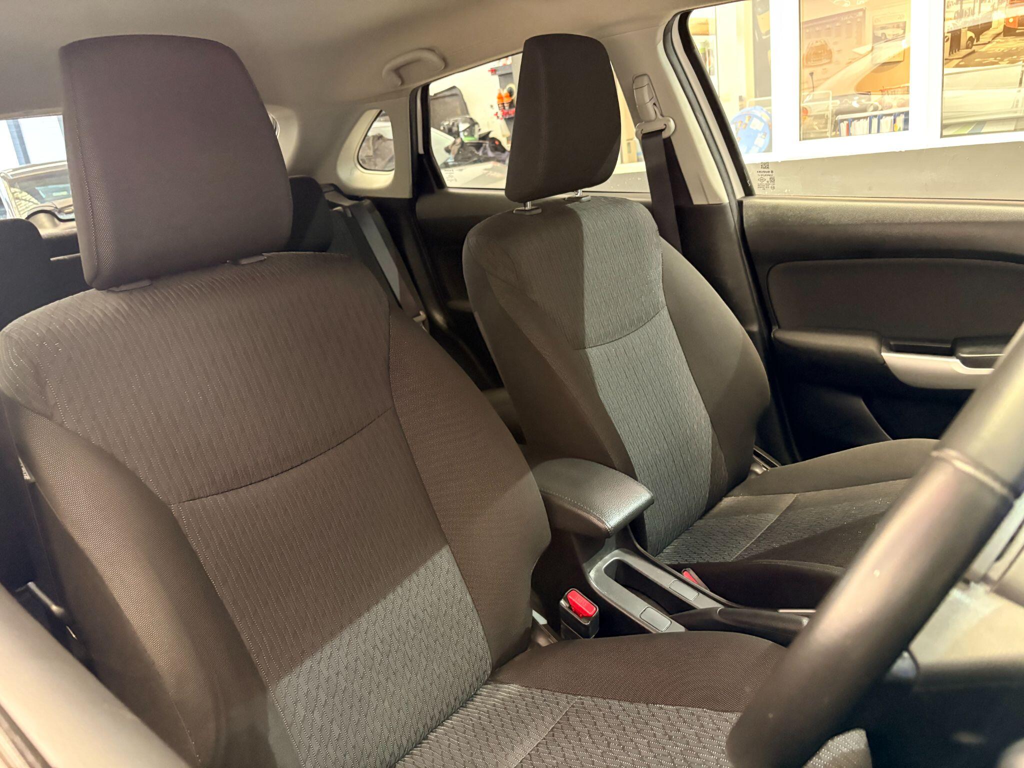 Suzuki Baleno view 37