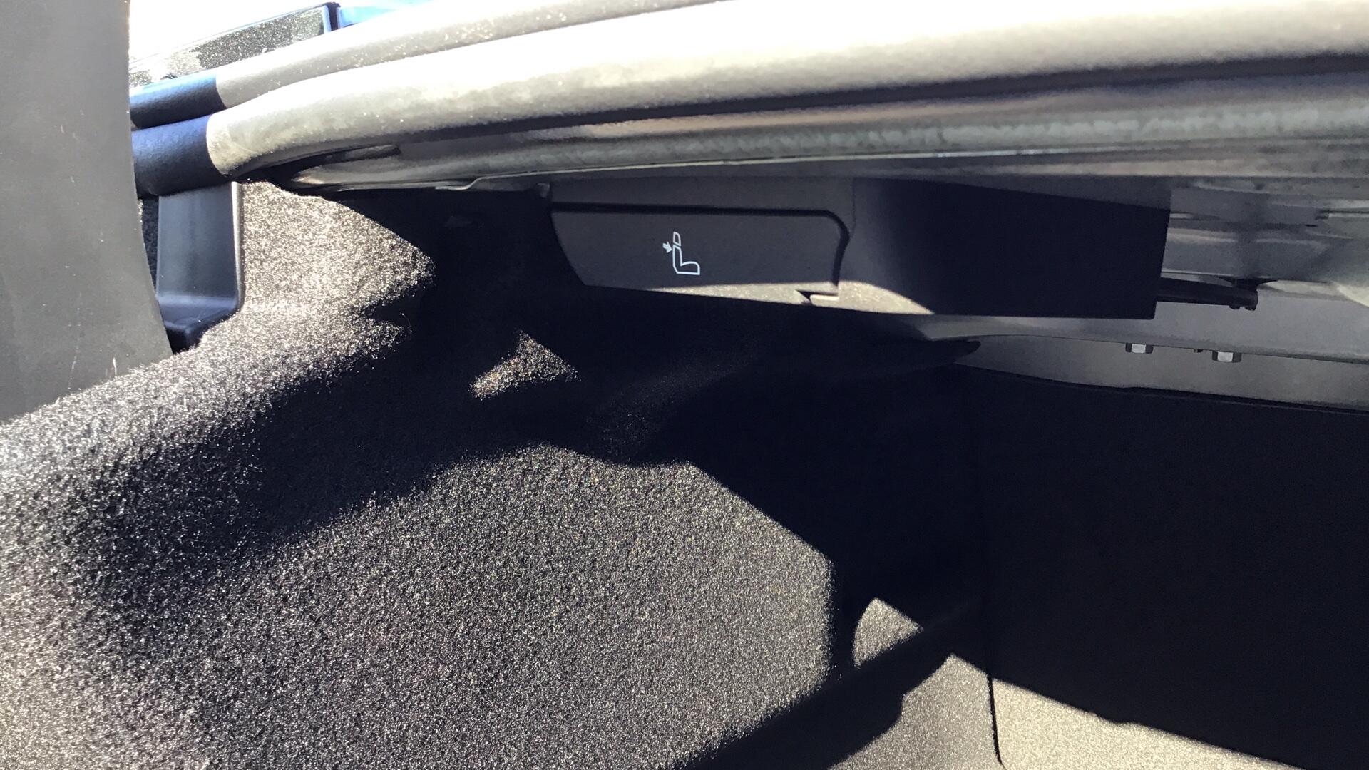 BMW 2 Series view 38