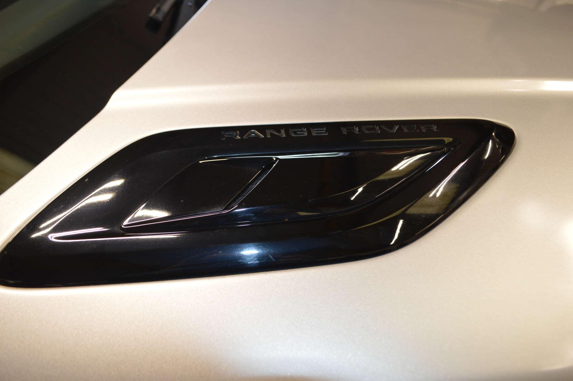 Land Rover Range Rover Sport view 60