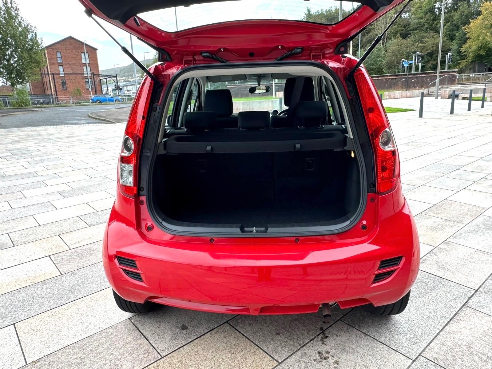Suzuki Splash view 27