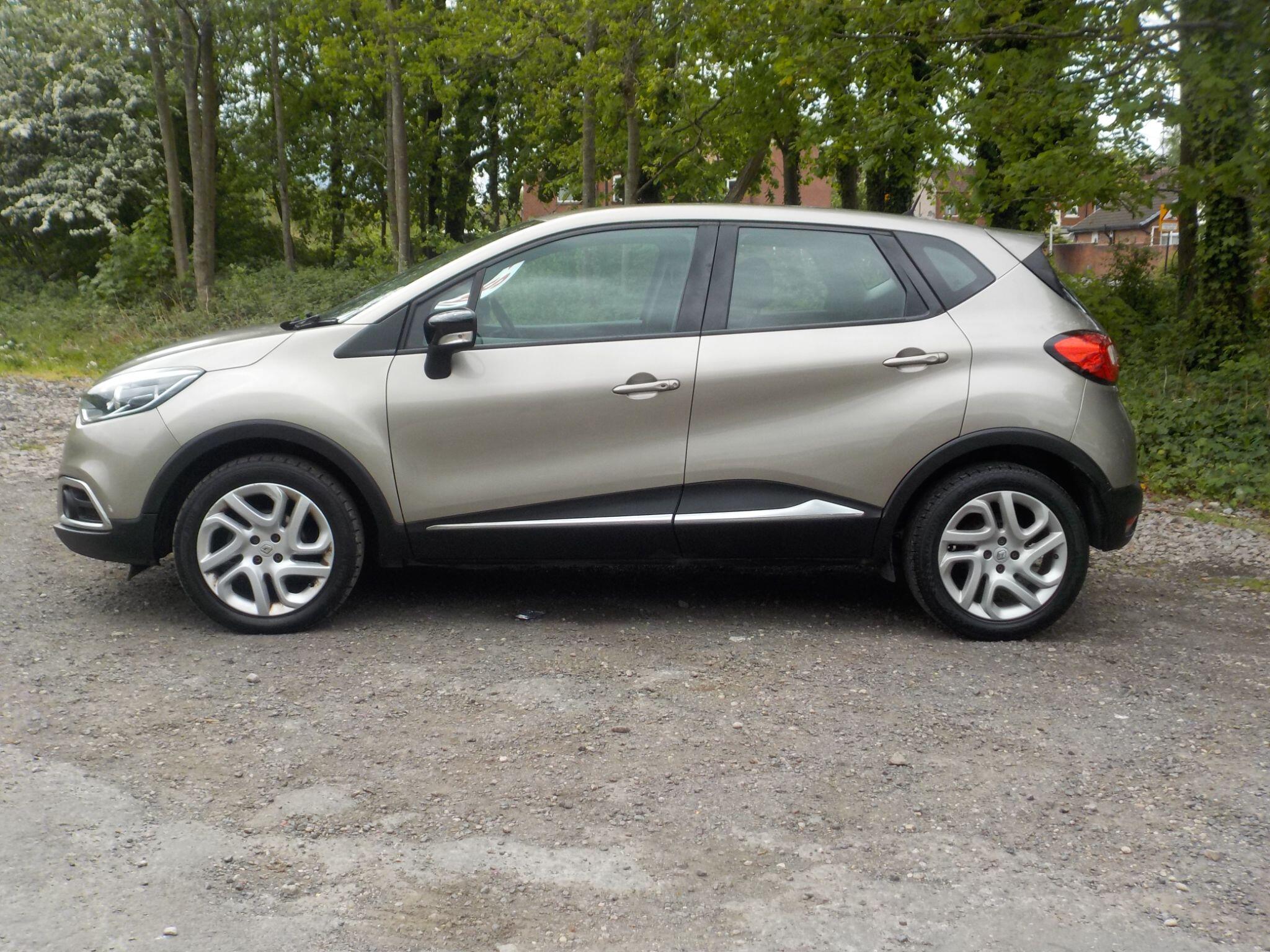 Renault Captur 0.9 TCe ENERGY Dynamique Nav Euro 6 (s/s) 5dr