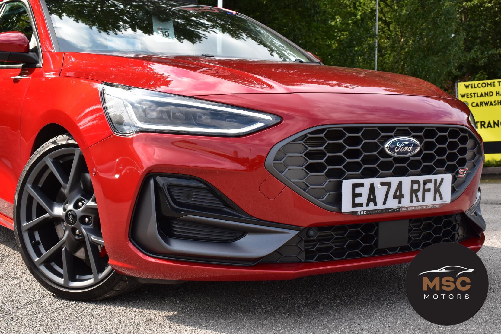 Ford Focus view 25