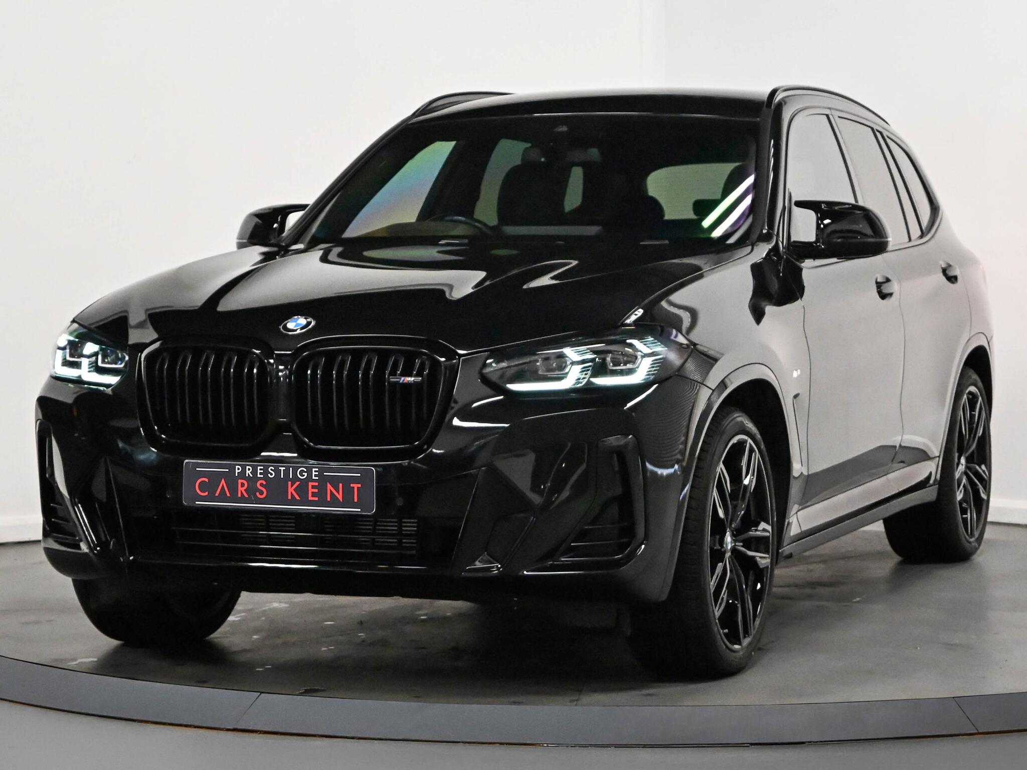 BMW X3 view 6