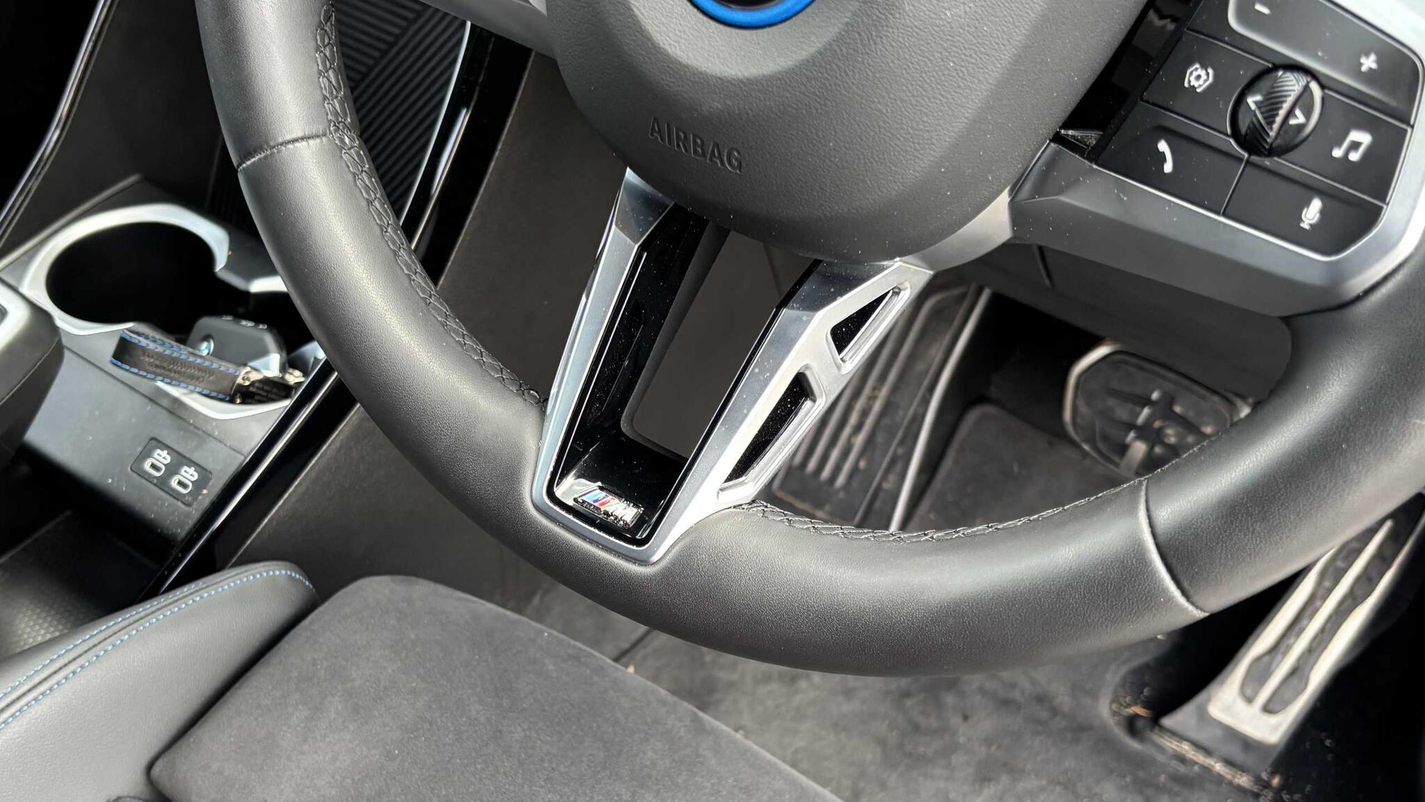 BMW iX2 view 30