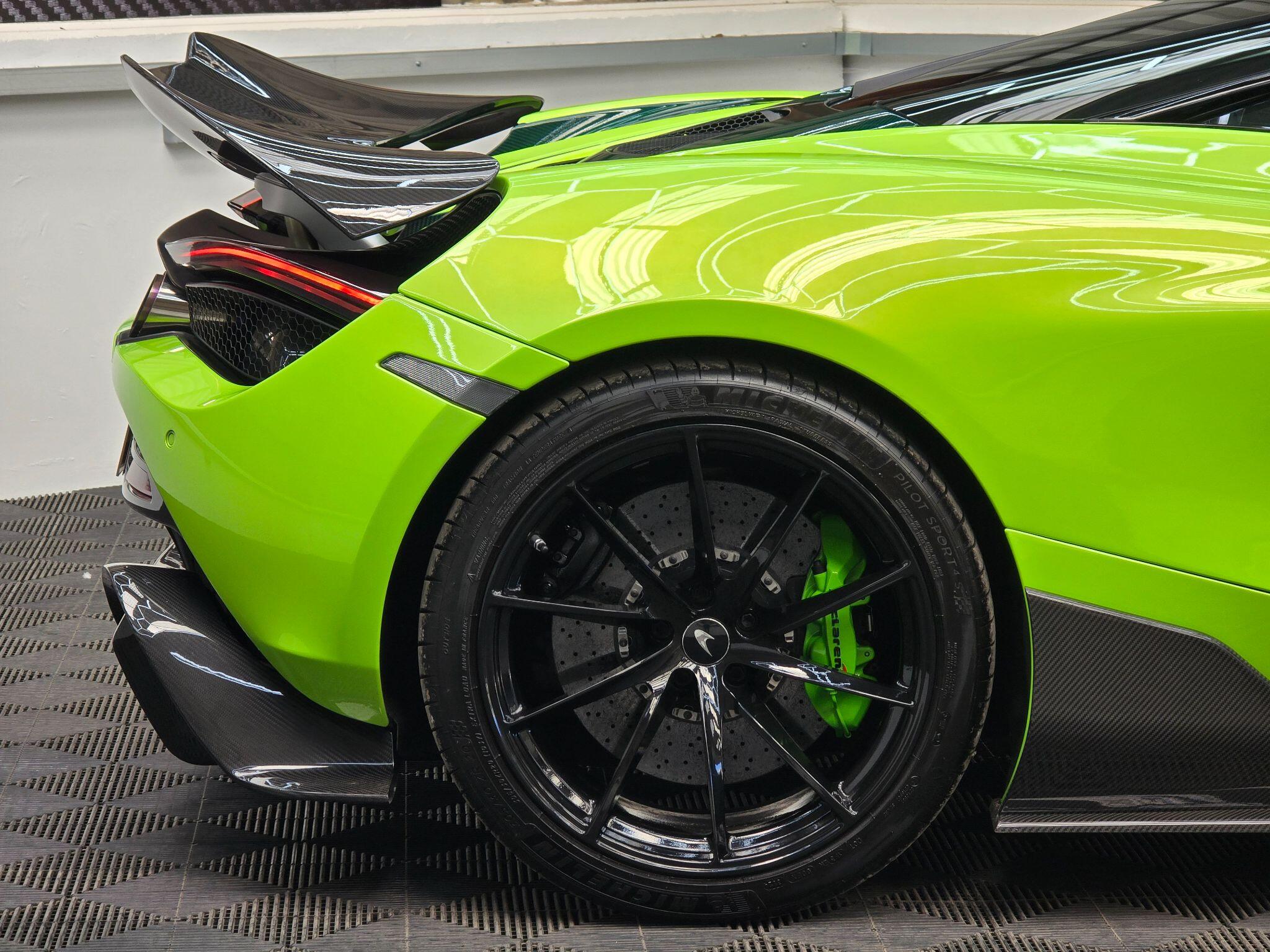 Mclaren 720s view 7