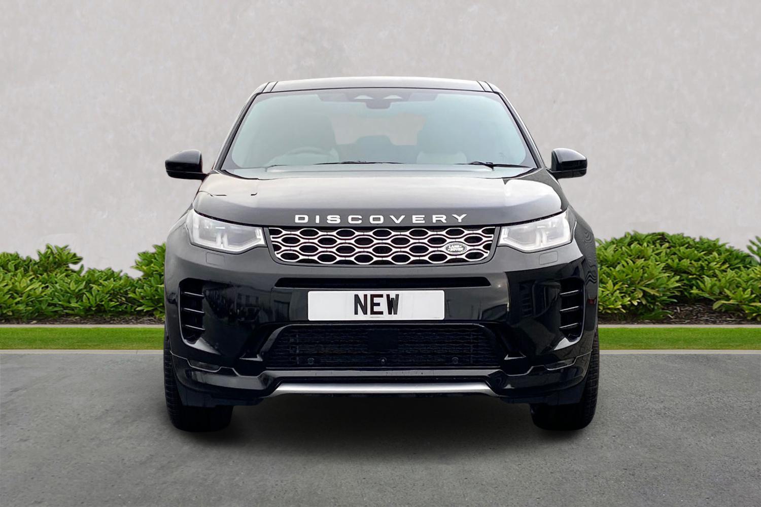 Land Rover Discovery Sport view 6