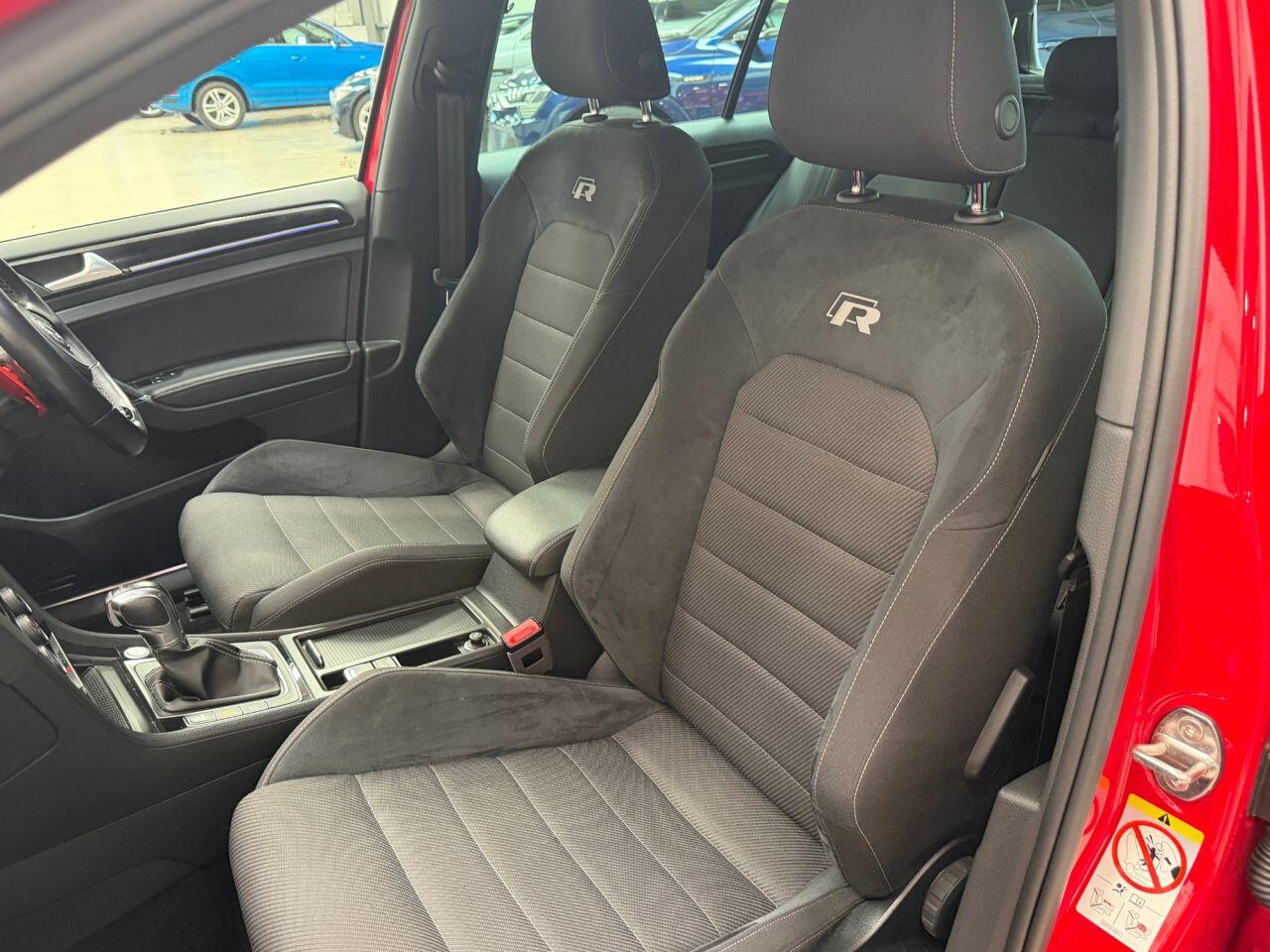 Volkswagen Golf view 38
