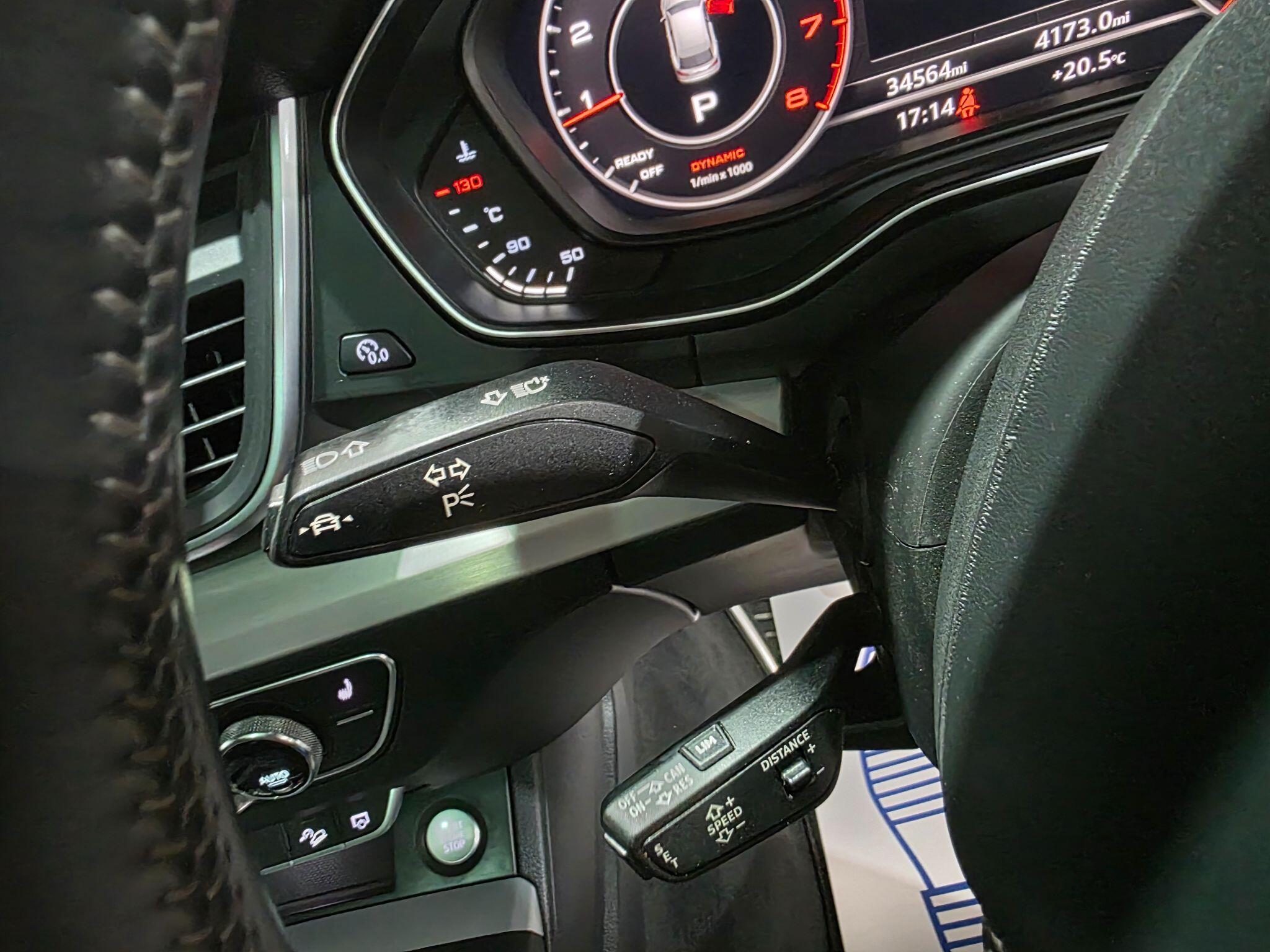 Audi Q5 view 24