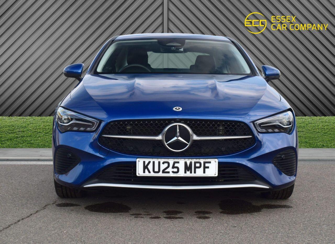 Mercedes-Benz Cla view 5