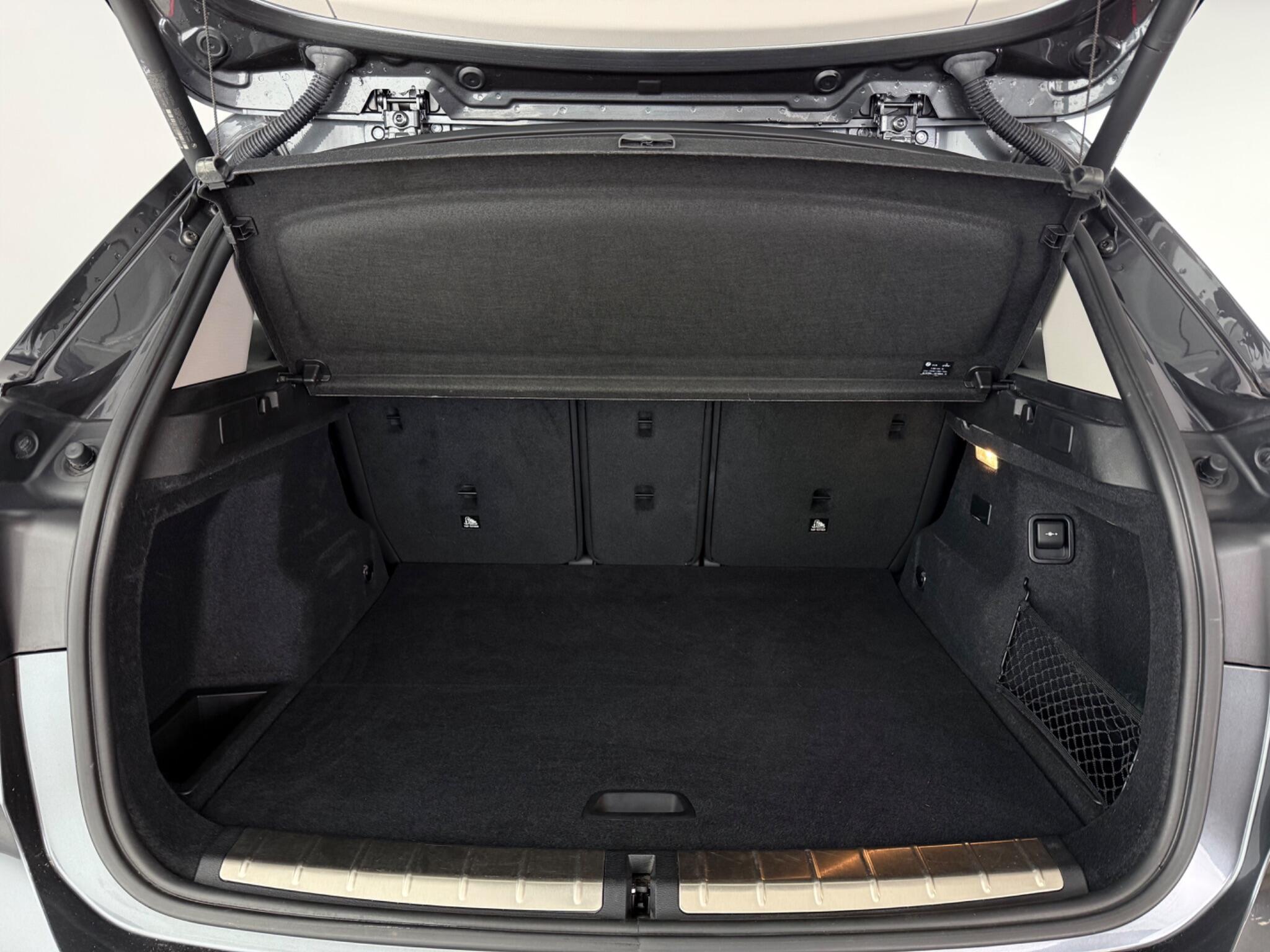 BMW X1 view 12