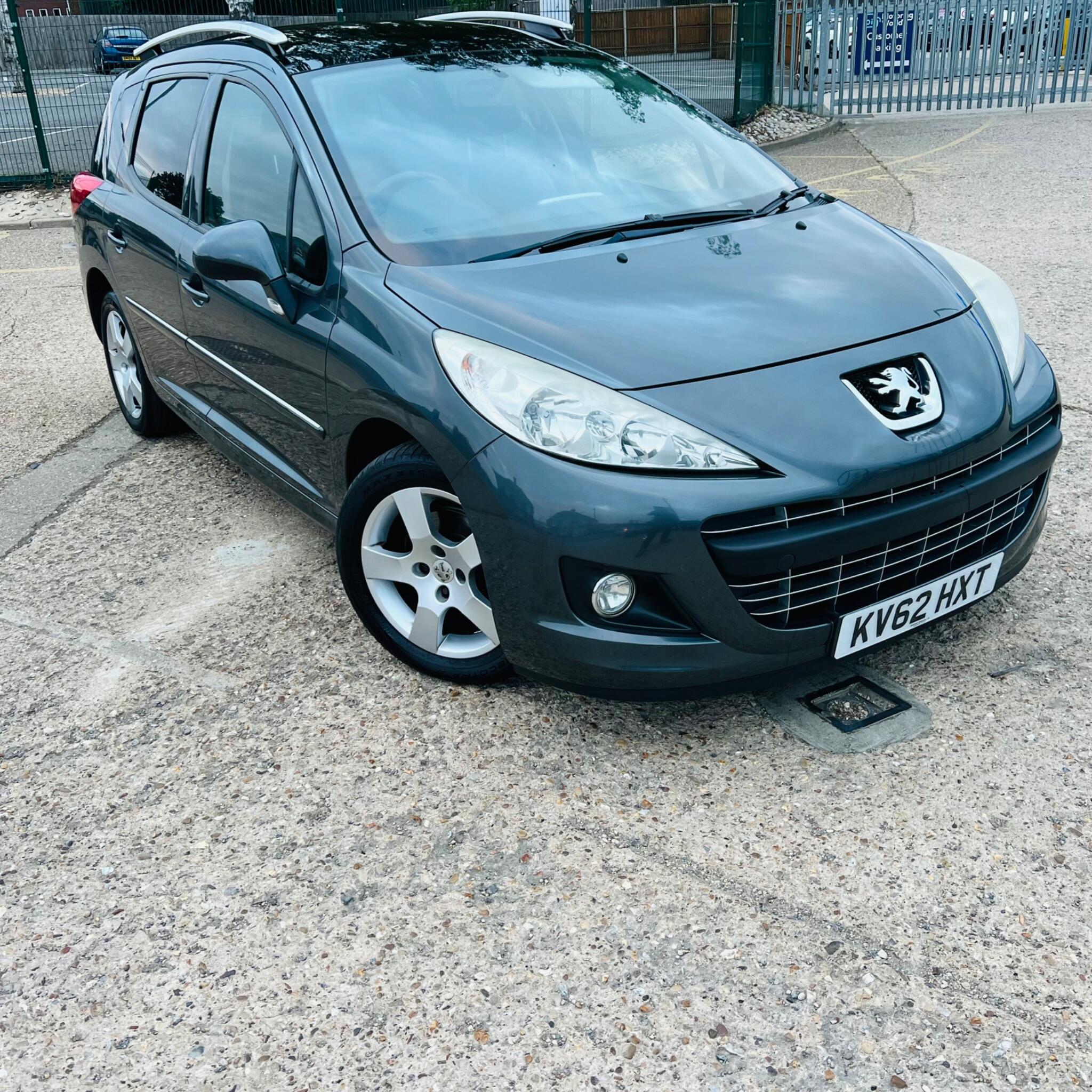 Peugeot 207 SW main image