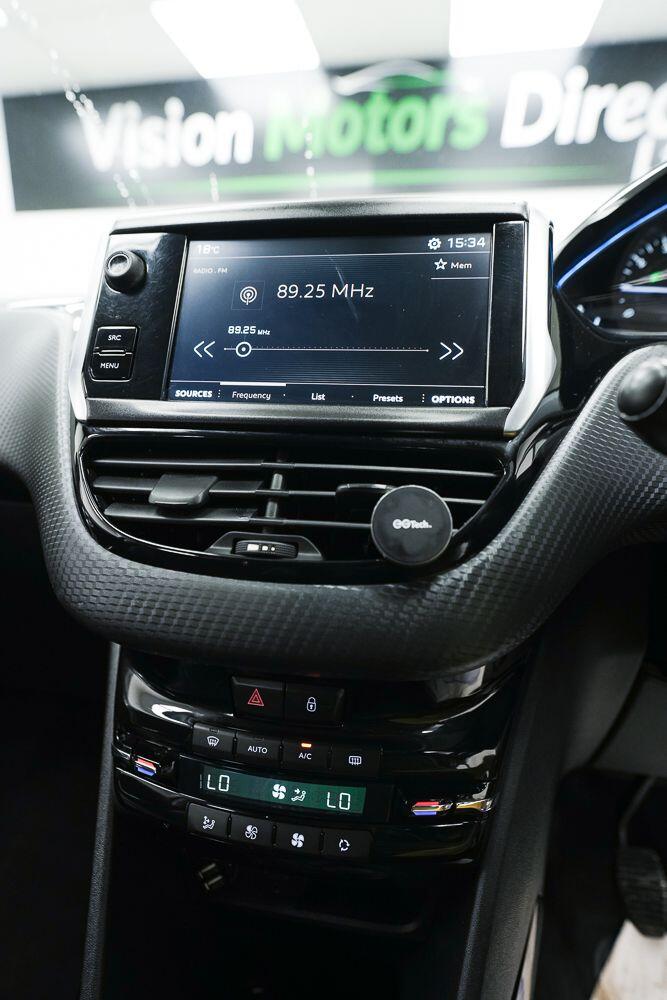 Peugeot 2008 view 24