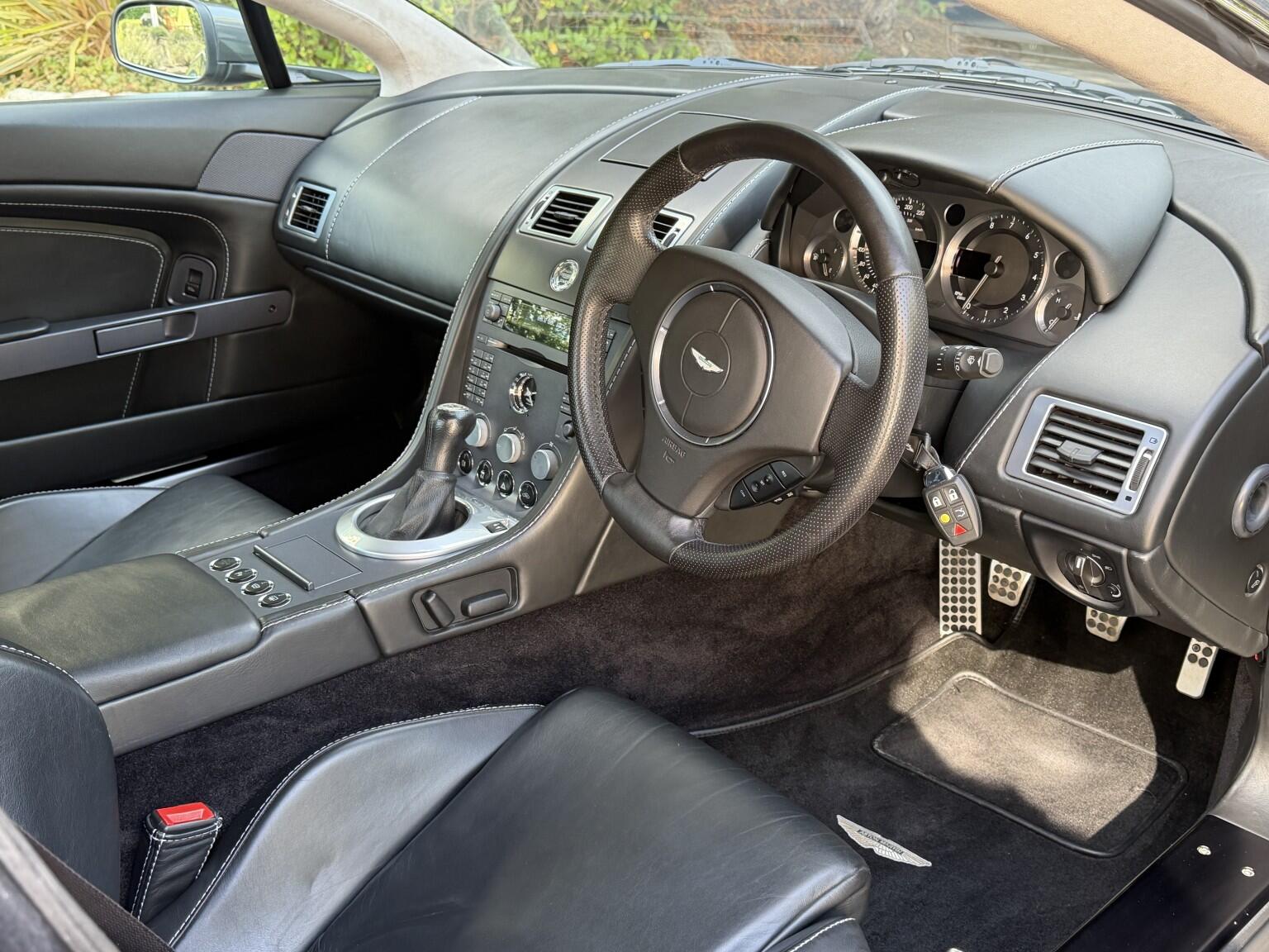 Aston Martin Vantage view 18