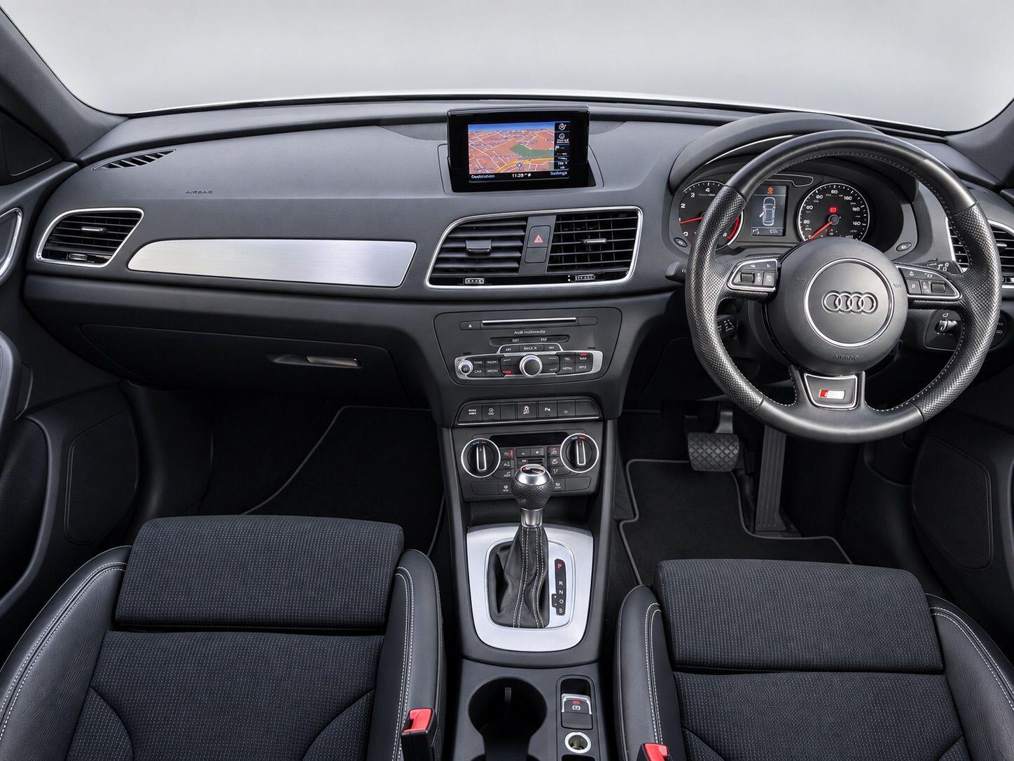 Audi Q3 view 2
