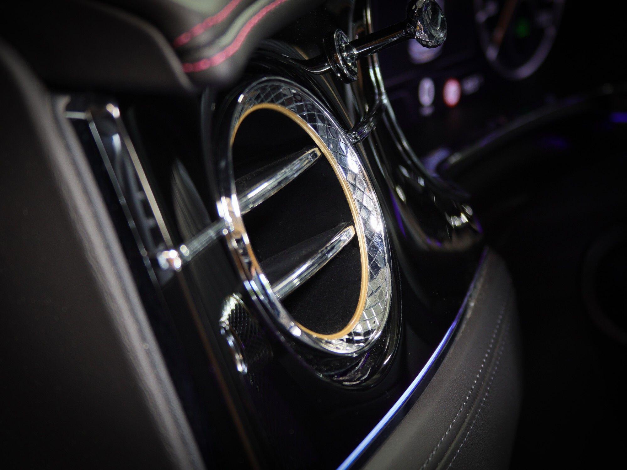 Bentley Continental view 15